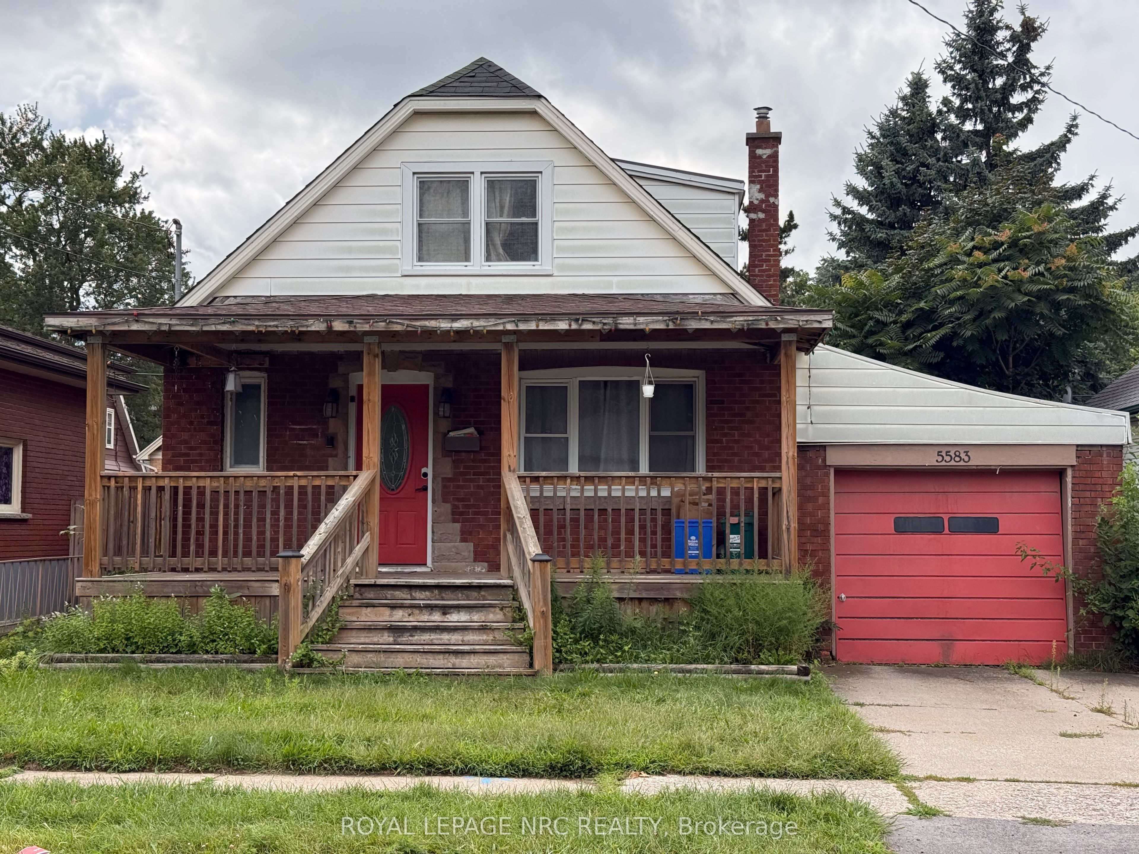 5583 BYNG Avenue, Niagara Falls, ON L2G 5C6