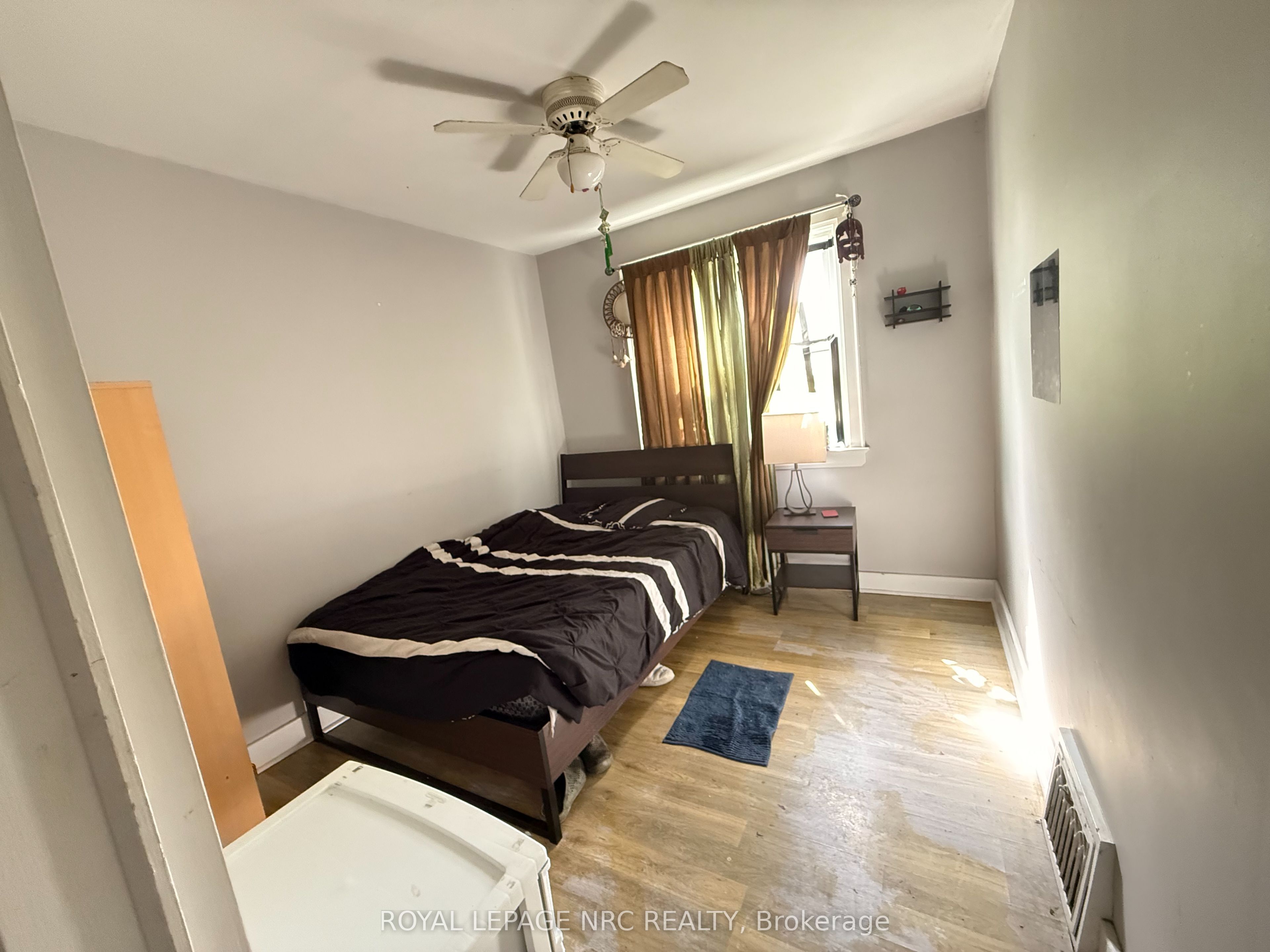 5583 BYNG Avenue, Niagara Falls, ON L2G 5C6 photo 4