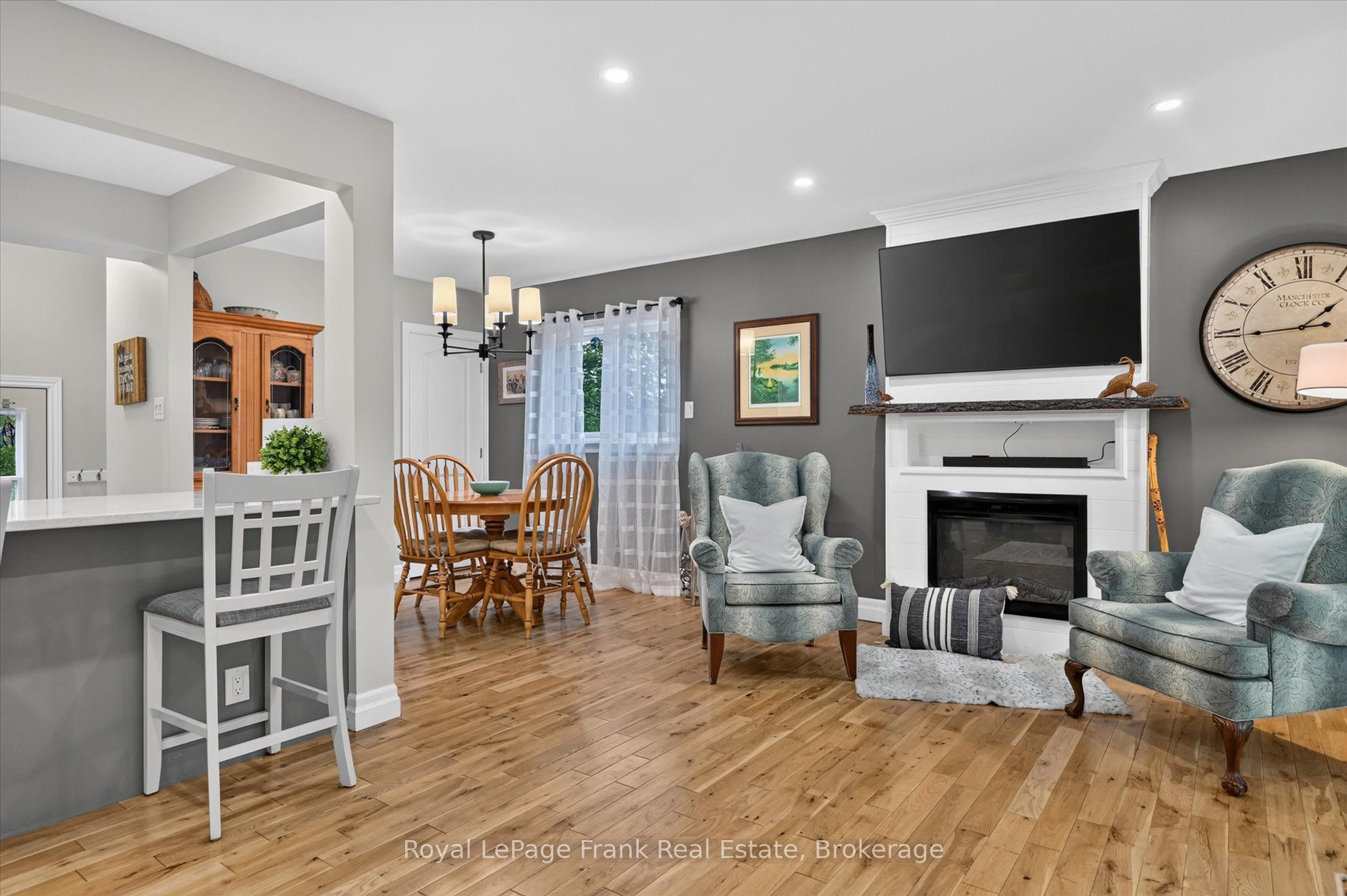 878 Valleyview Drive, Peterborough, ON K9J 6R1 photo 5