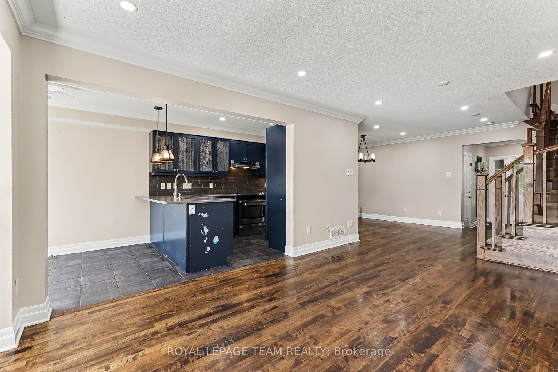 406 Heathrow Private, Stittsville - Munster - Richmond, ON K2S 0M9 photo 5