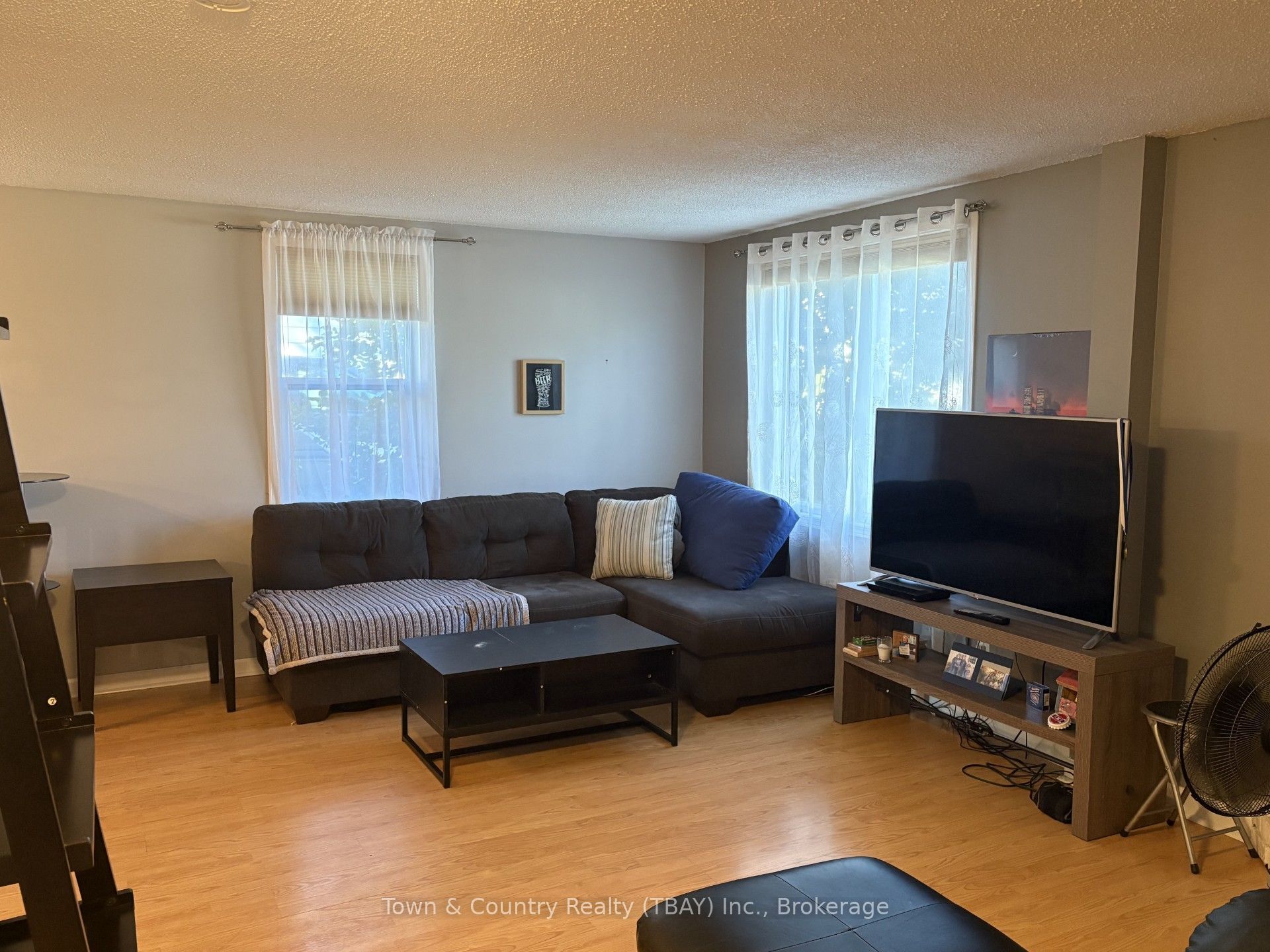62 Rockwood Avenue N, Thunder Bay, ON P7A 6A2 photo 3
