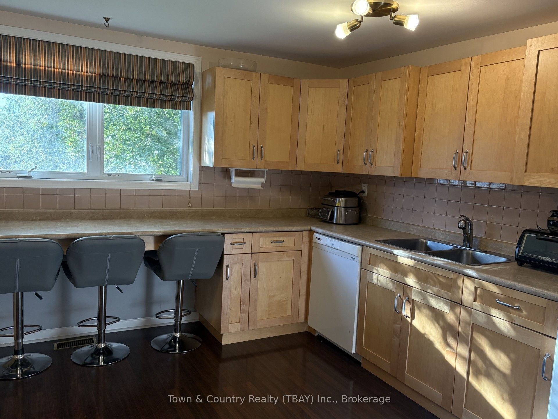 62 Rockwood Avenue N, Thunder Bay, ON P7A 6A2 photo 5