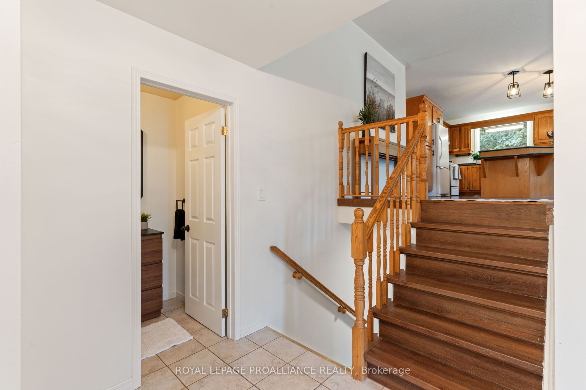 18 East Townline Road, Front of Yonge, ON K0E 1R0 photo 4