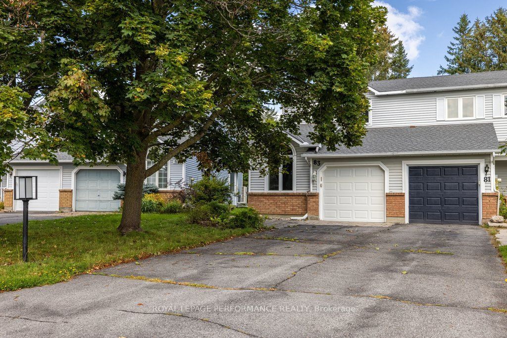 83 Kathleen Crescent, Stittsville - Munster - Richmond, ON K2S 1L8 photo 2
