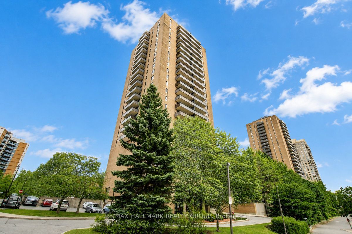 505 St Laurent Boulevard 2204, Manor Park - Cardinal Glen and Area, ON K1K 3X4