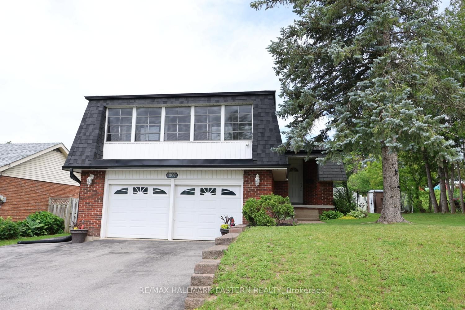 1000 Cumberland Avenue, Peterborough, ON K9H 7B2 photo 2