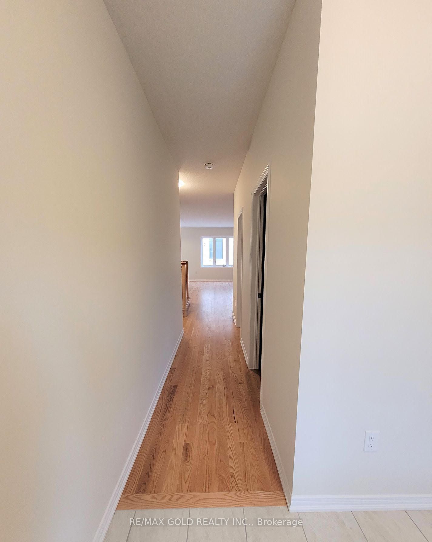 11 Amos Avenue, Brantford, ON N3T 0V4 photo 2