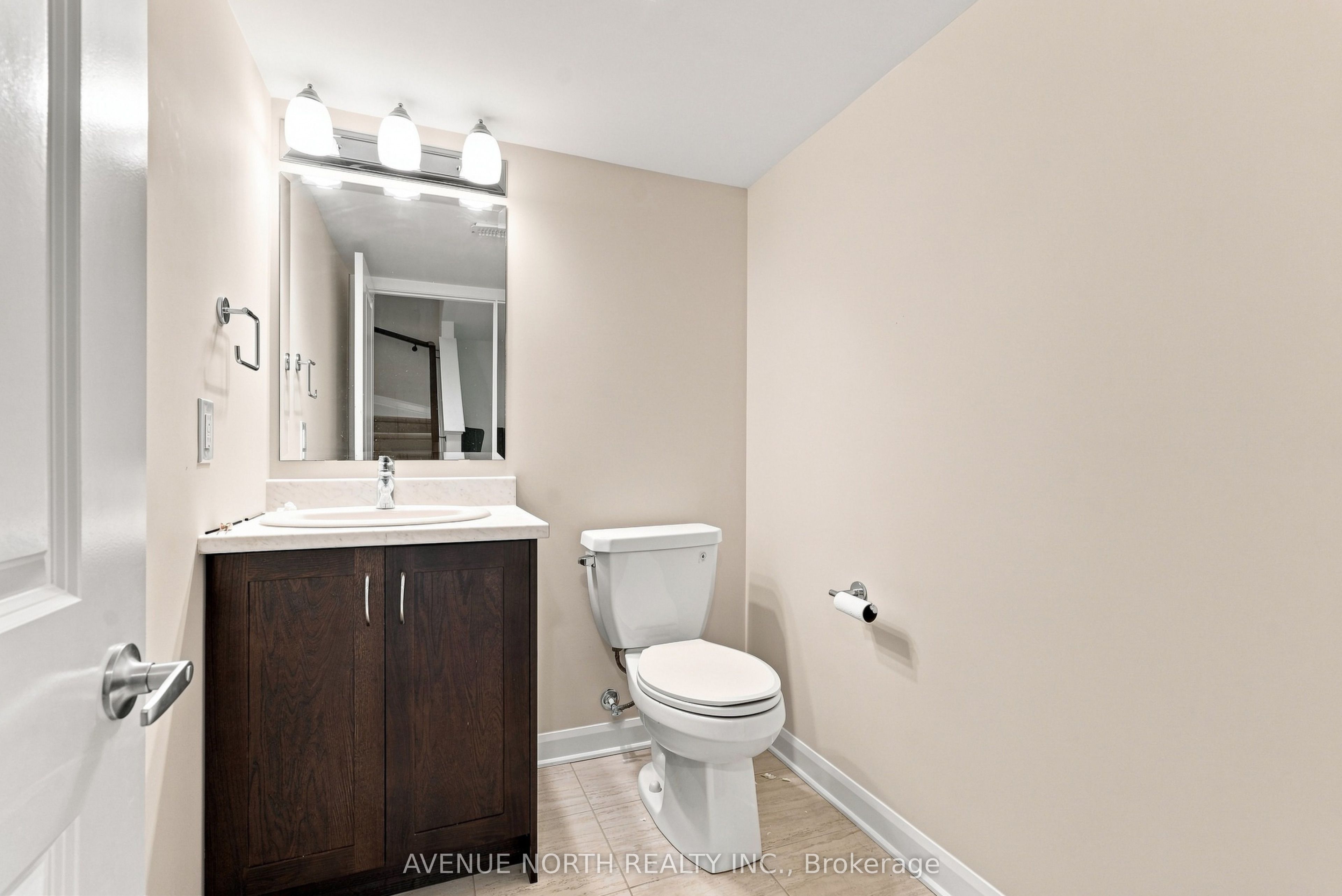 83 Osler Street S, Kanata, ON K2W 0K8 photo 3