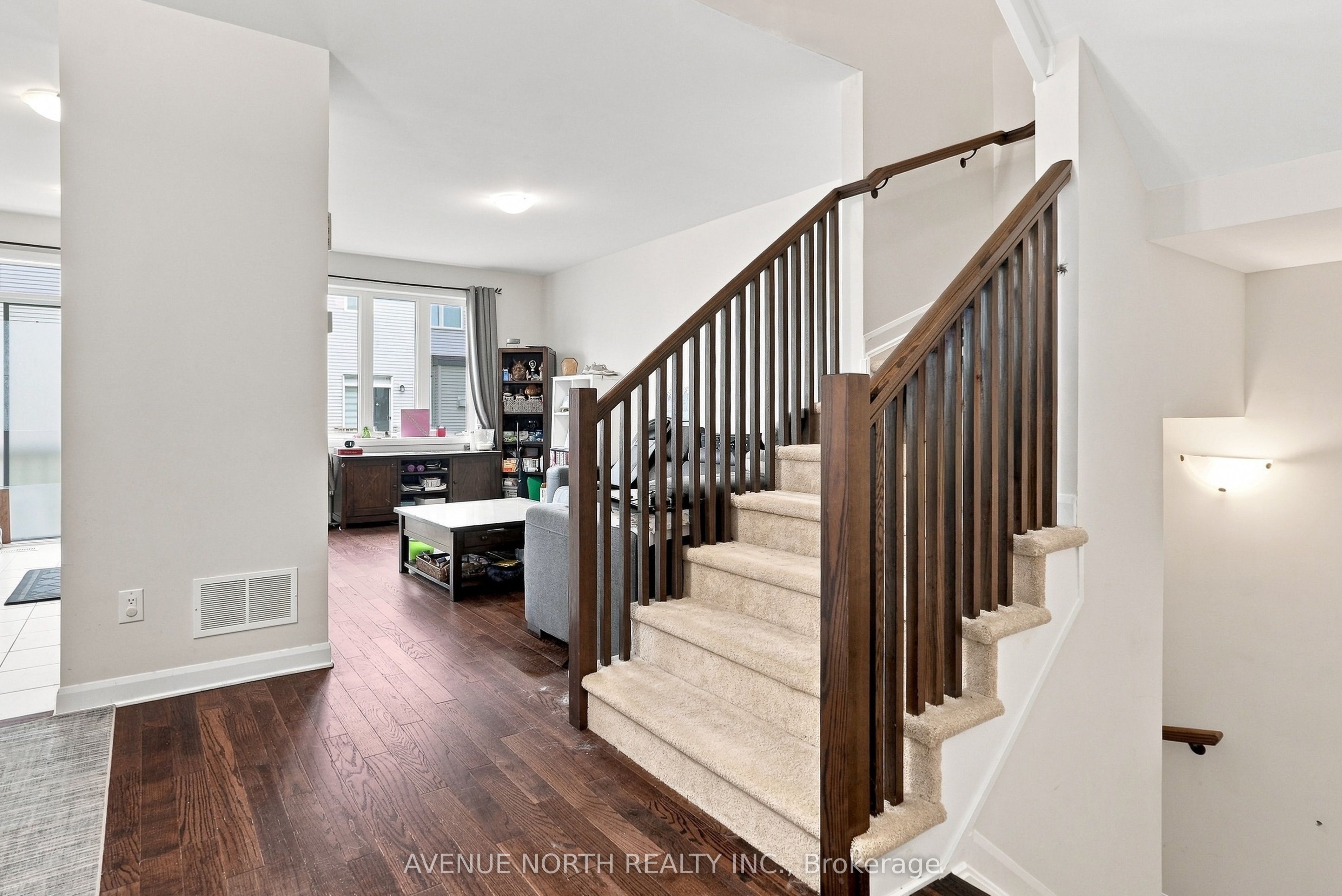 83 Osler Street S, Kanata, ON K2W 0K8 photo 4