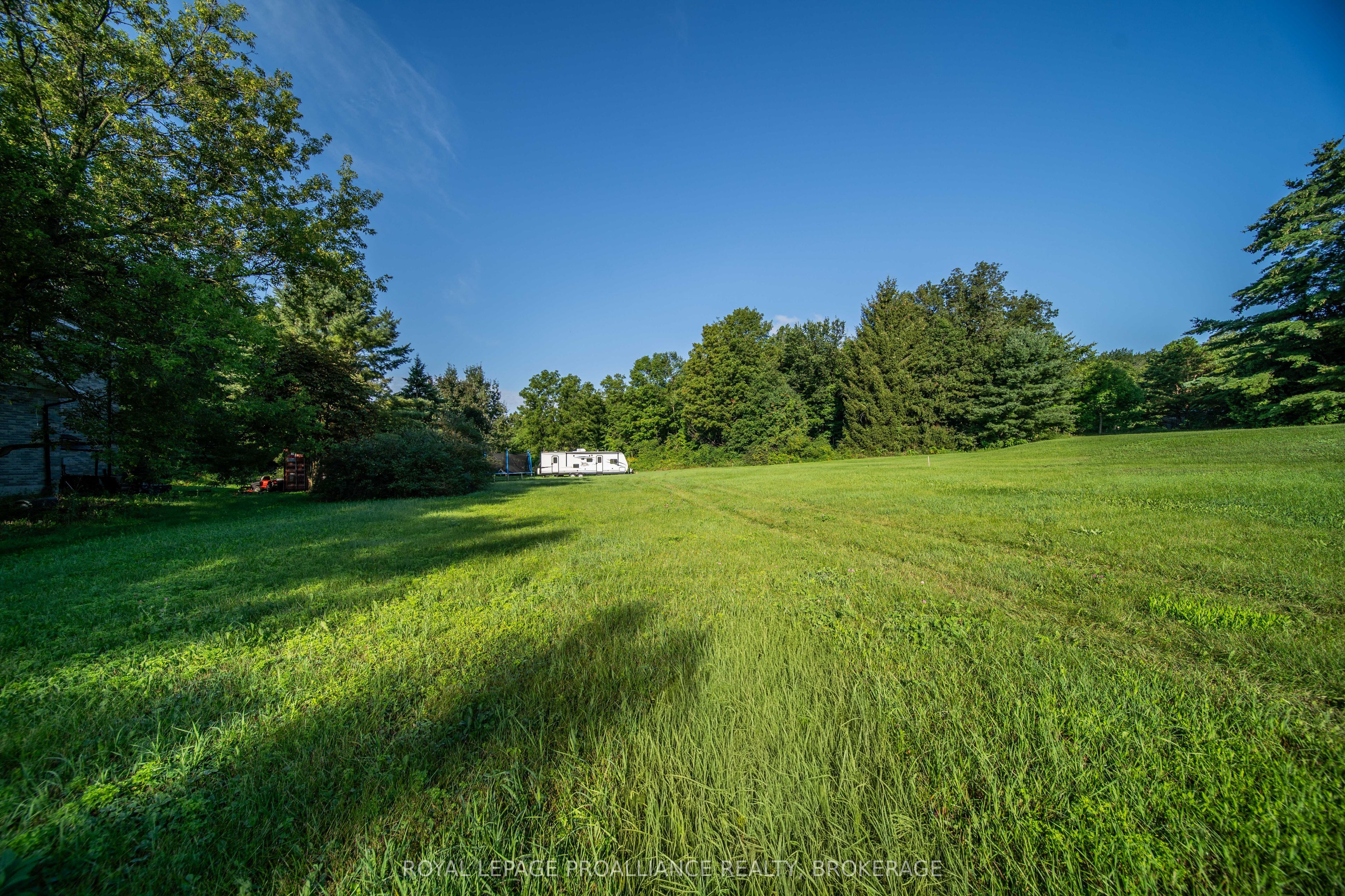126 Haskins Point Road, Leeds and the Thousand Islands, ON K0H 2N0 photo 4