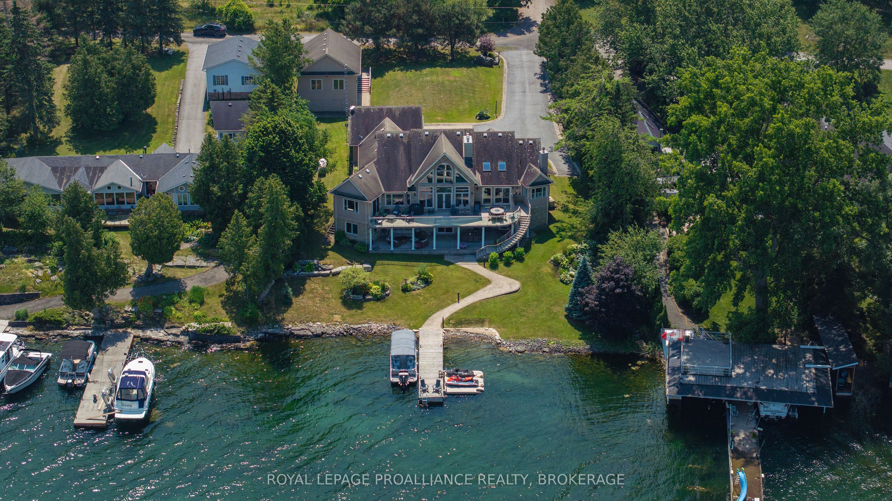 31 Leavis Shores, Frontenac Islands, ON K7G 2V6 photo 2