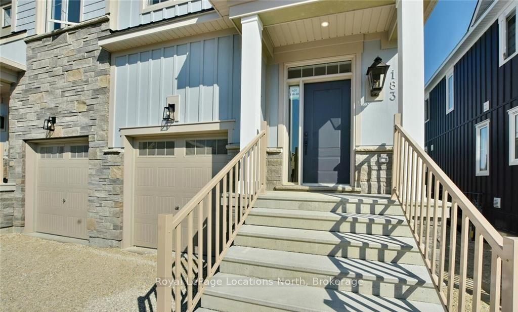 183 Courtland Street, Blue Mountains, ON L9Y 0Y5 photo 2