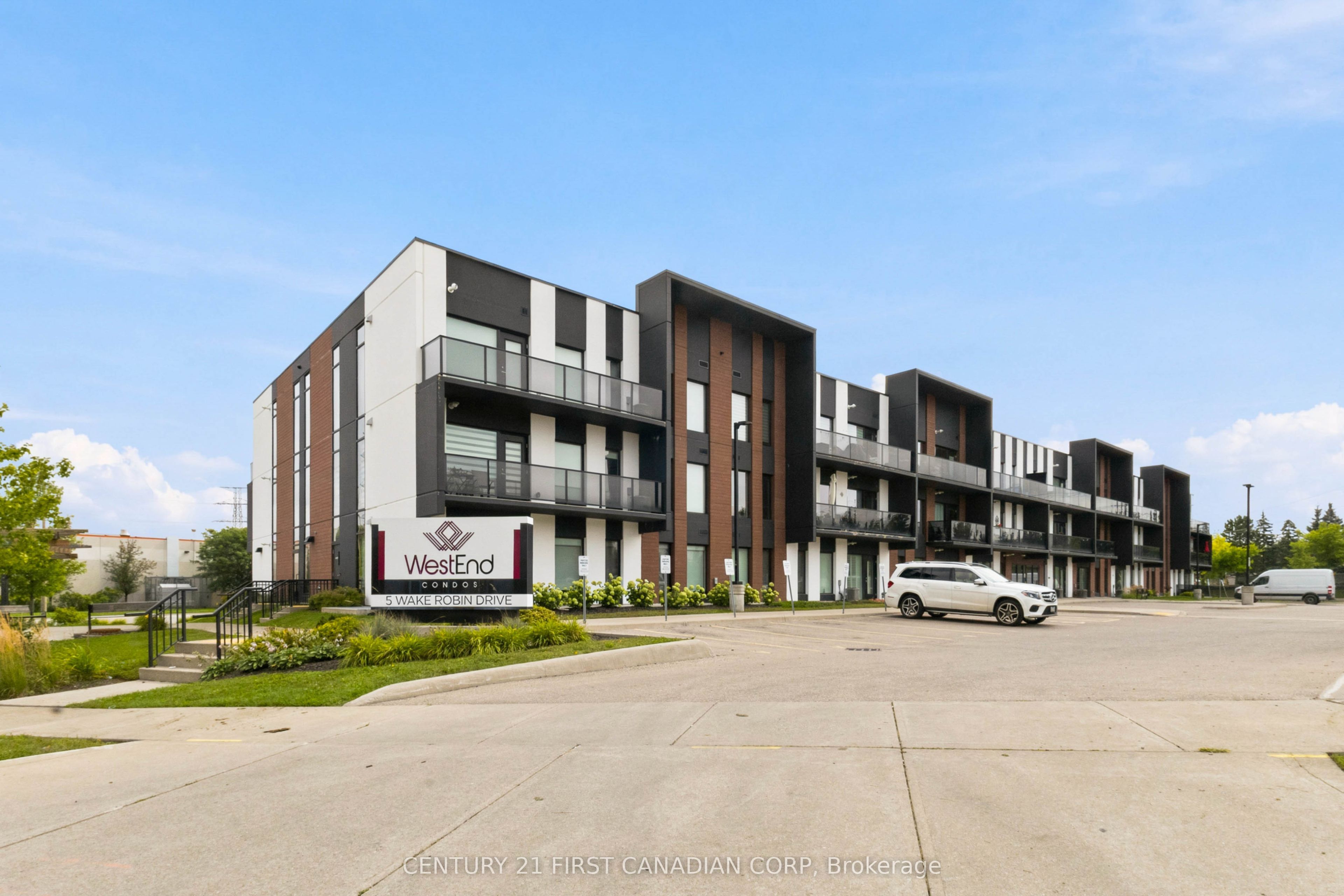 5 Wake Robin Drive 311, Kitchener, ON N2E 0H6 photo 3