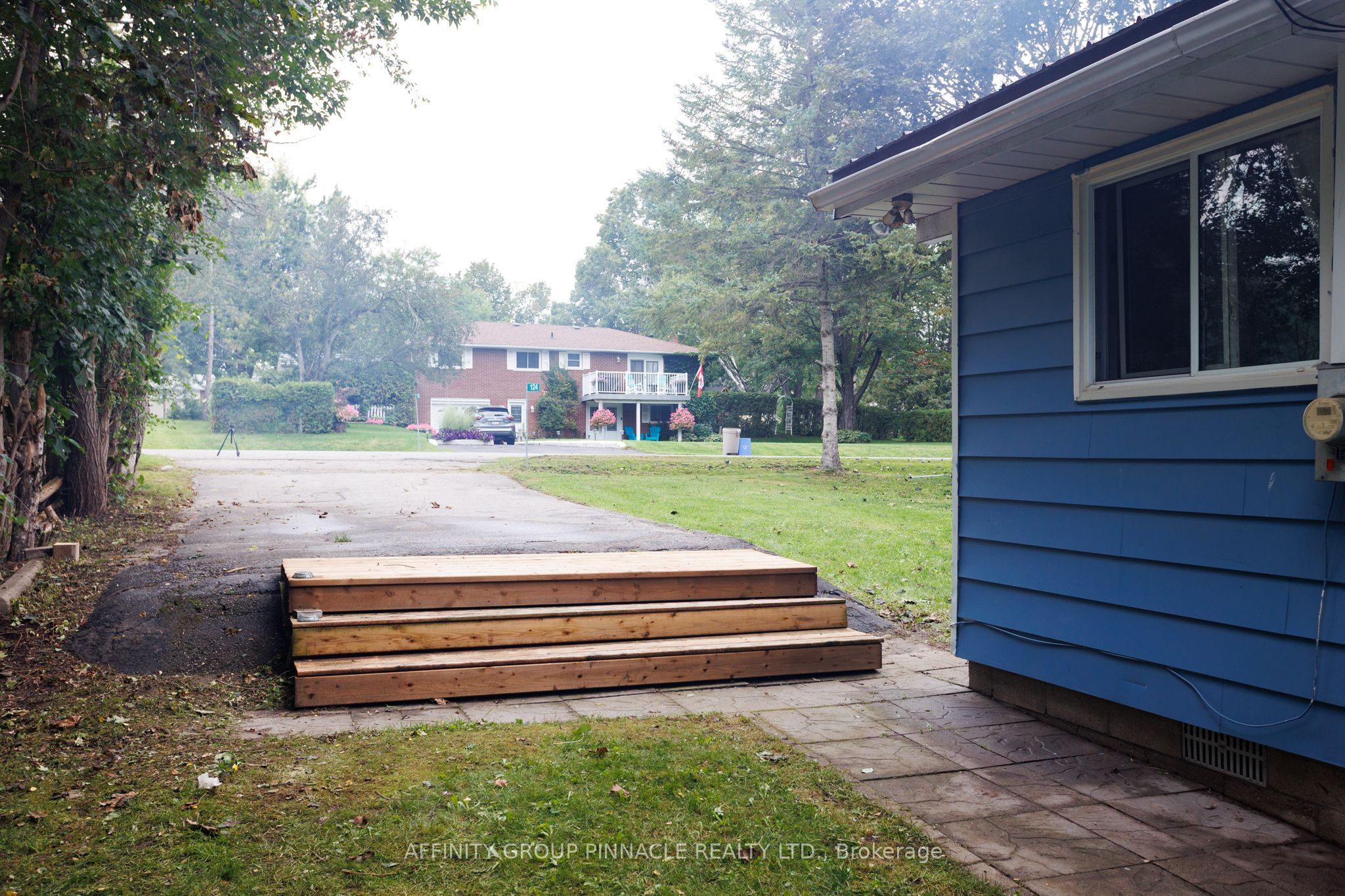 124 Cameron Drive, Kawartha Lakes, ON K0M 1G0 photo 3