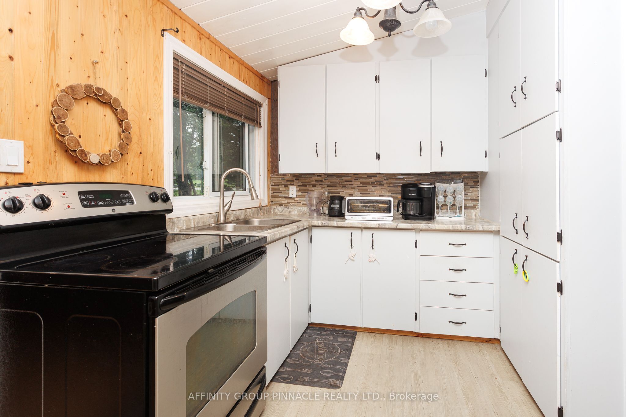 124 Cameron Drive, Kawartha Lakes, ON K0M 1G0 photo 5