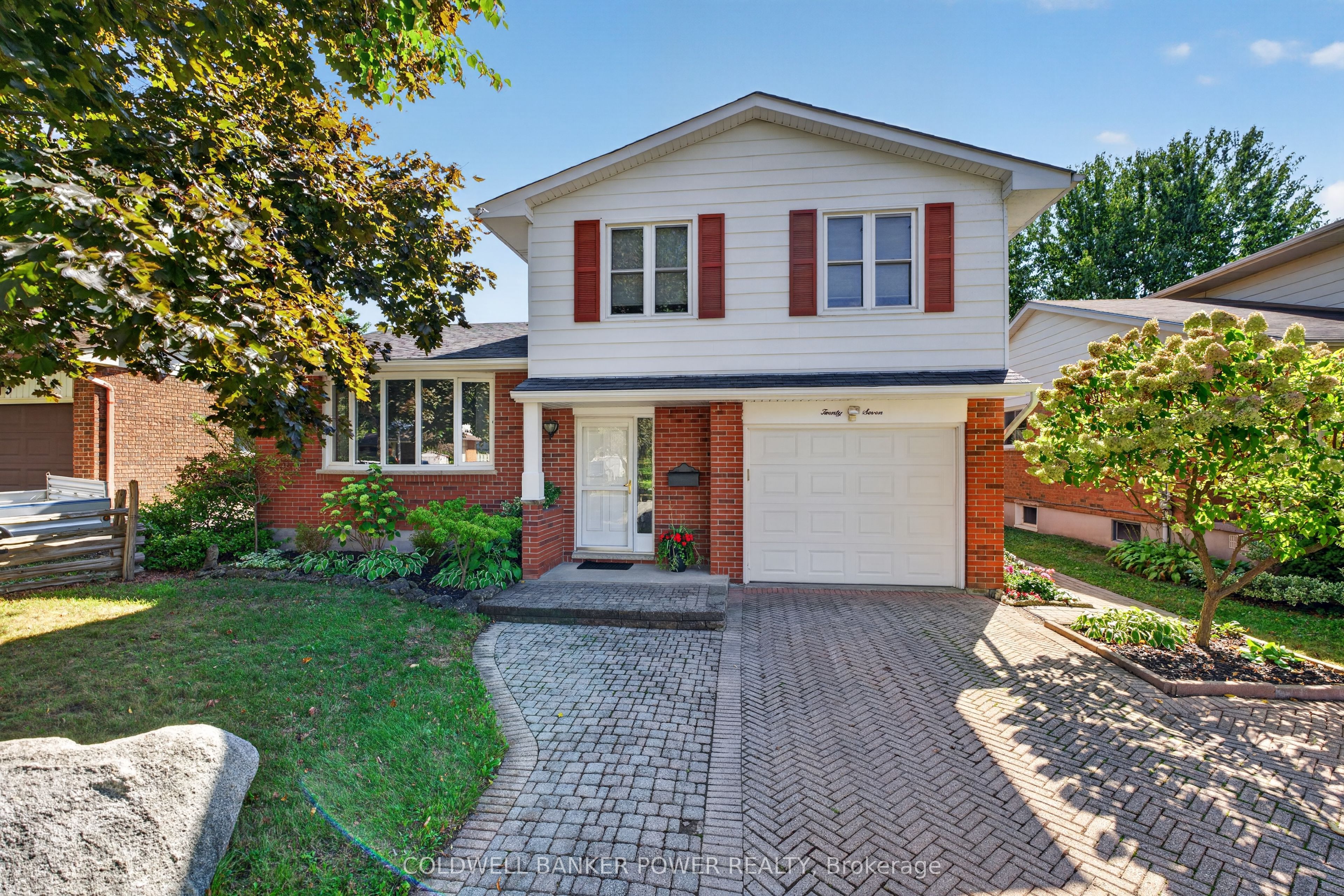 27 Concord Crescent, London North, ON N6G 3H4