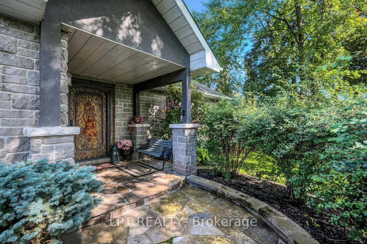 5791 Kelly Marie Drive, Manotick - Kars - Rideau Twp and Area, ON K4M 1B3 photo 3