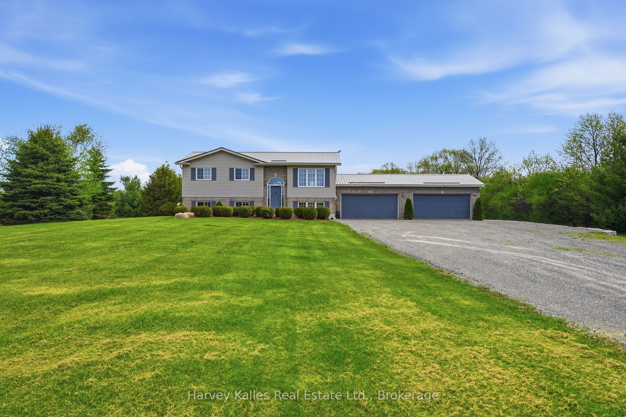 289 Kings Road, Prince Edward County, ON K0K 1P0 photo 2