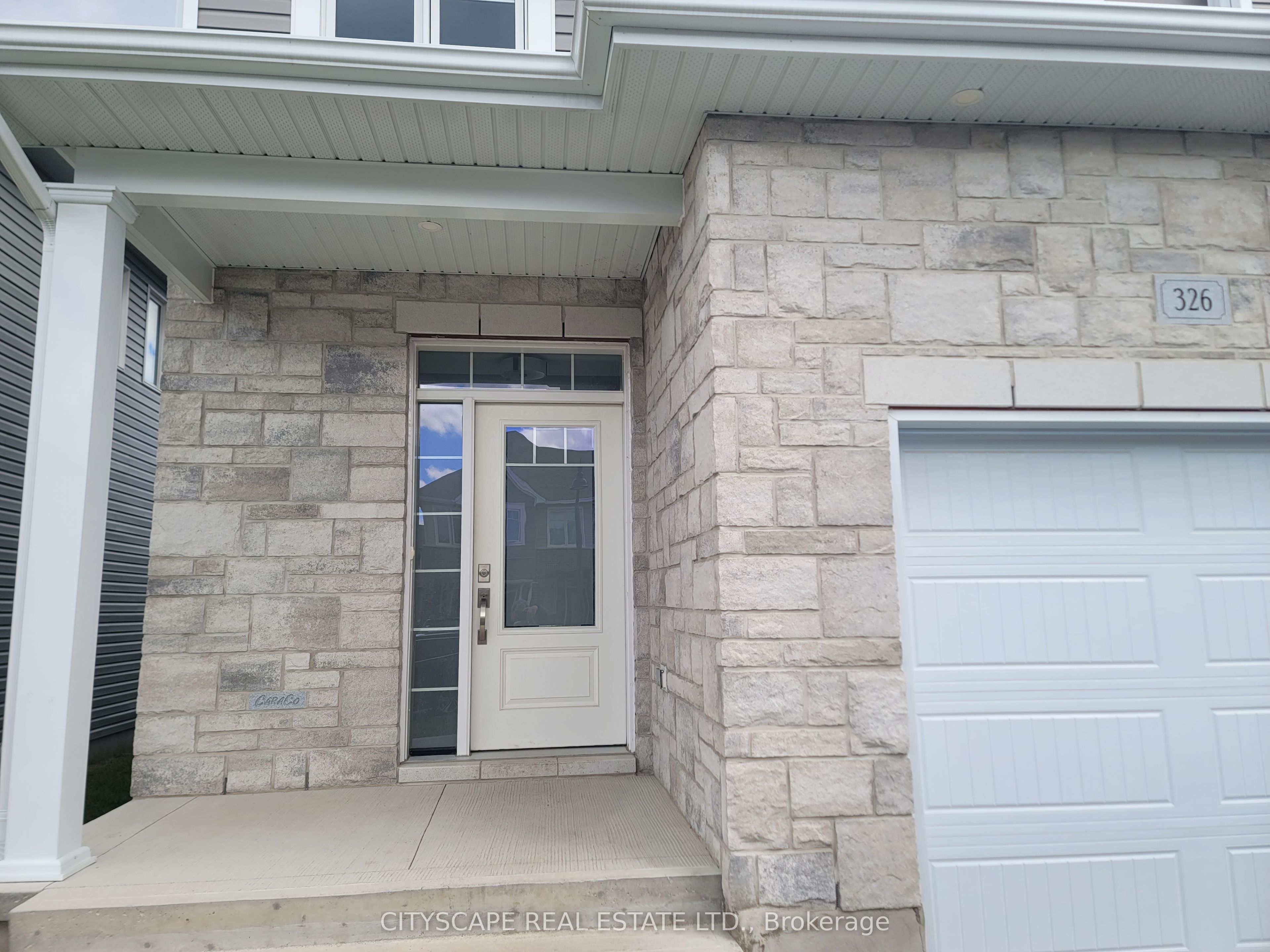 326 Buckthorn Drive, Kingston, ON K7P 0S1 photo 2
