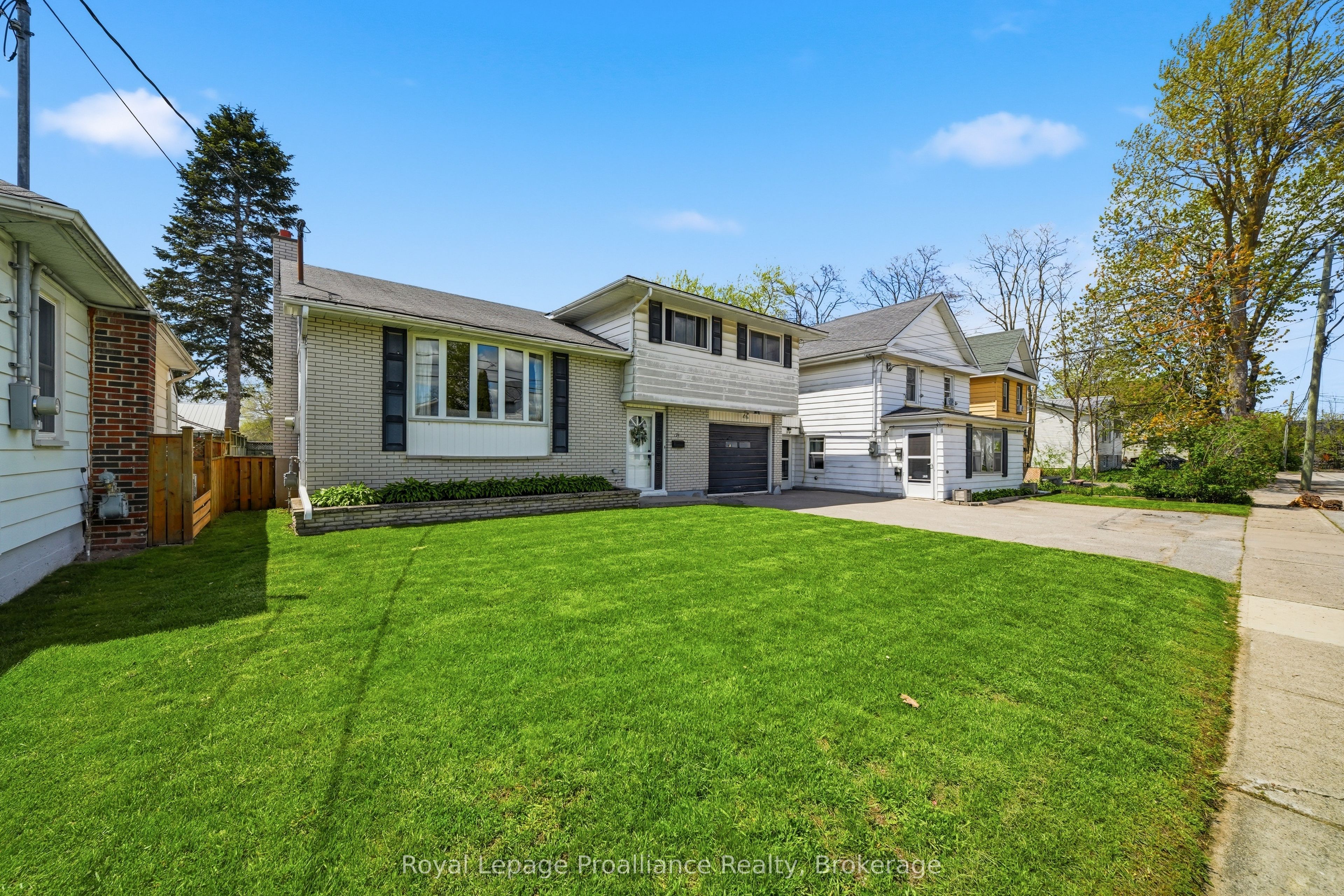 26 Johnson Street, Belleville, ON K8N 4T3 photo 4