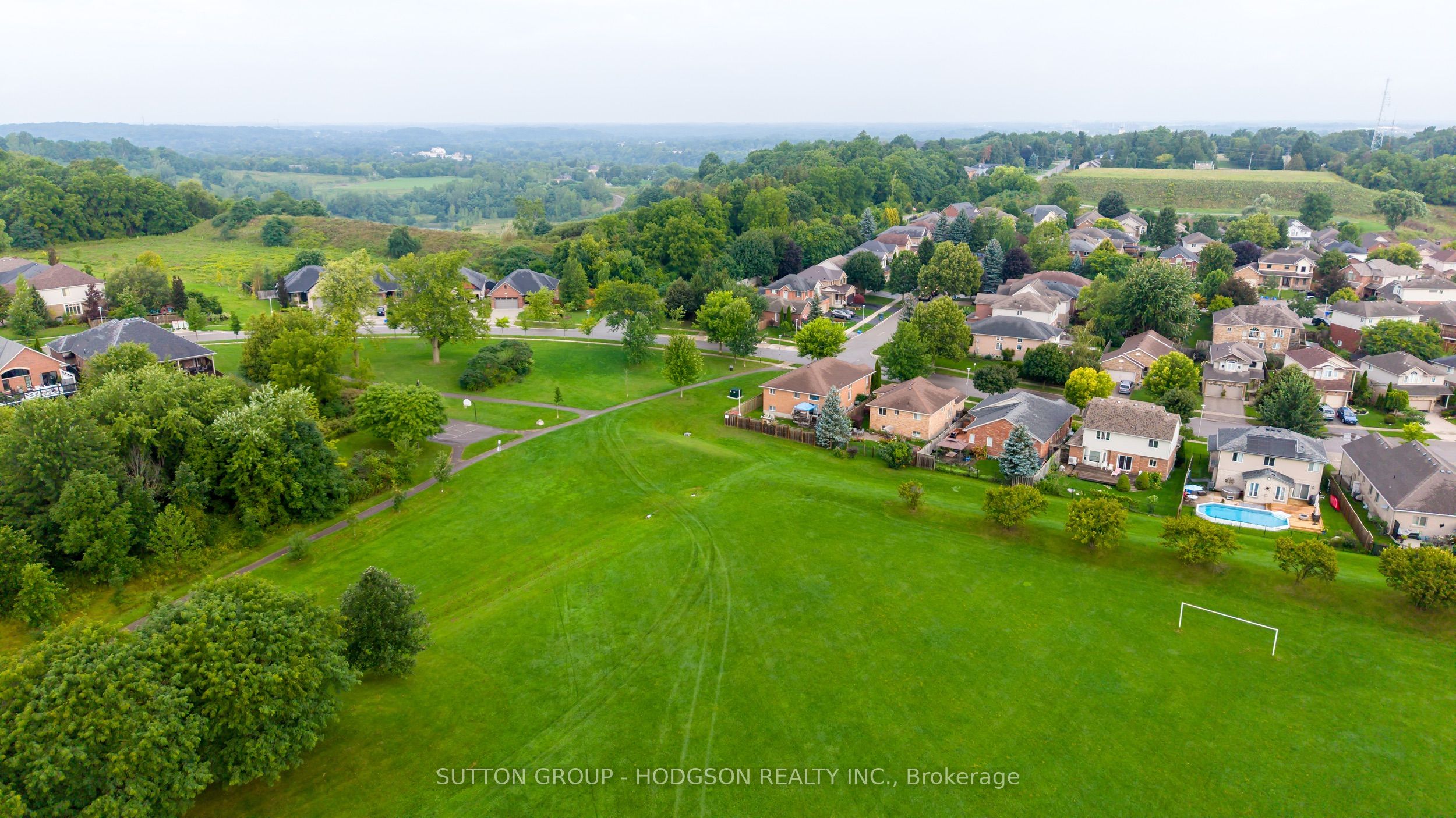 86 Parks Edge Close, London South, ON N6K 3P8 photo 3