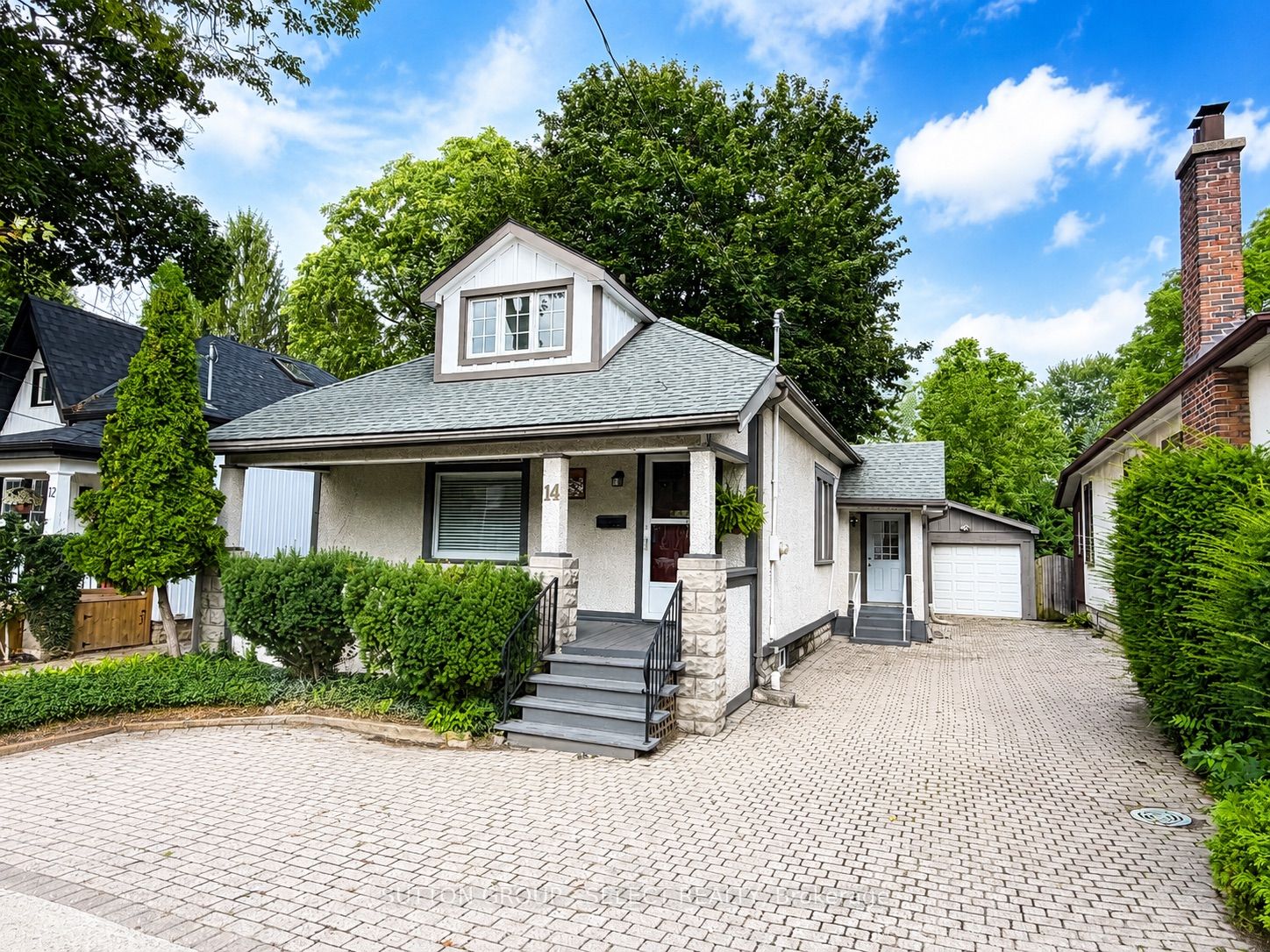 14 Arthur Street, London East, ON N5Y 3B9