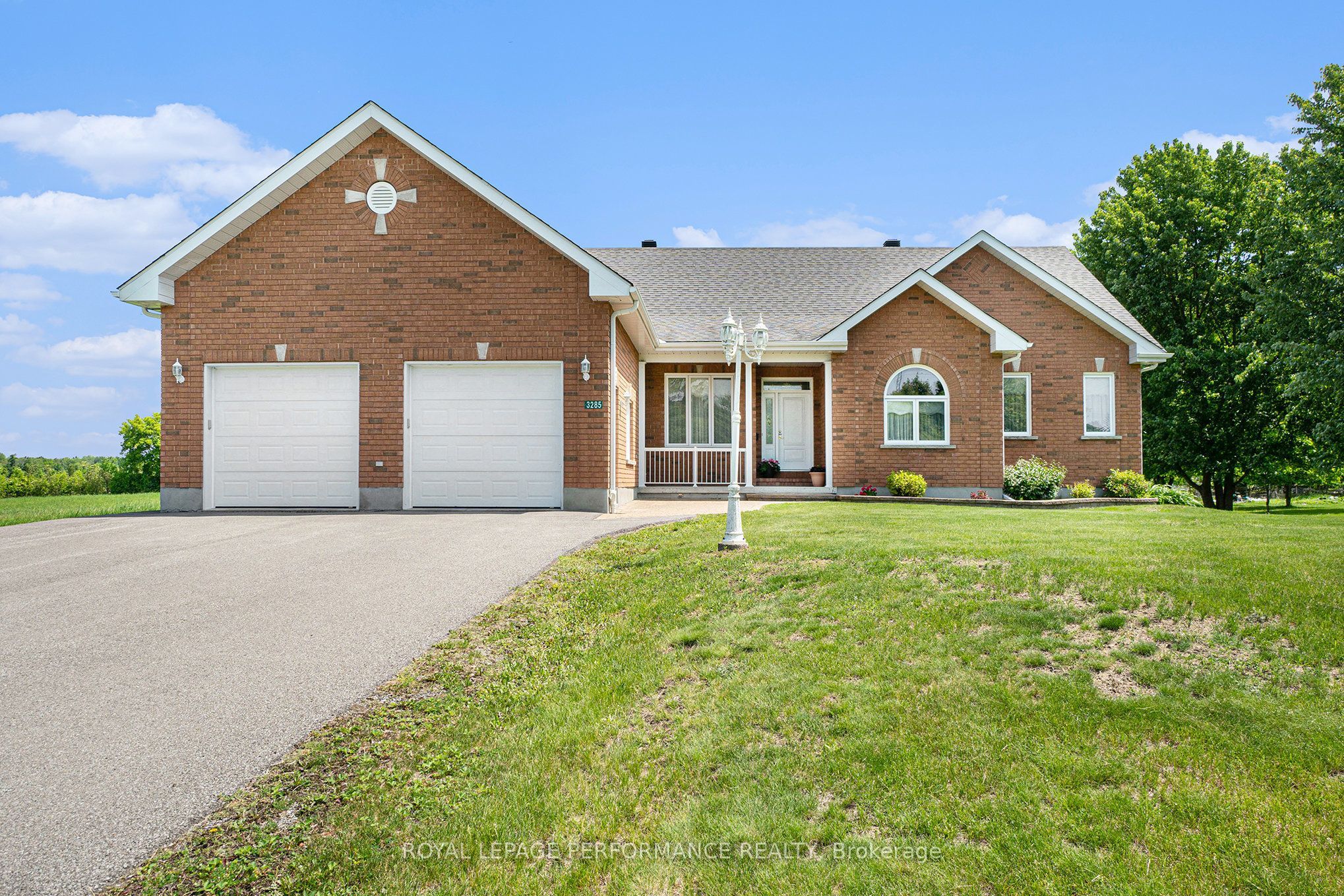 3285 Broadway Avenue, North Stormont, ON K0C 1C0 photo 2