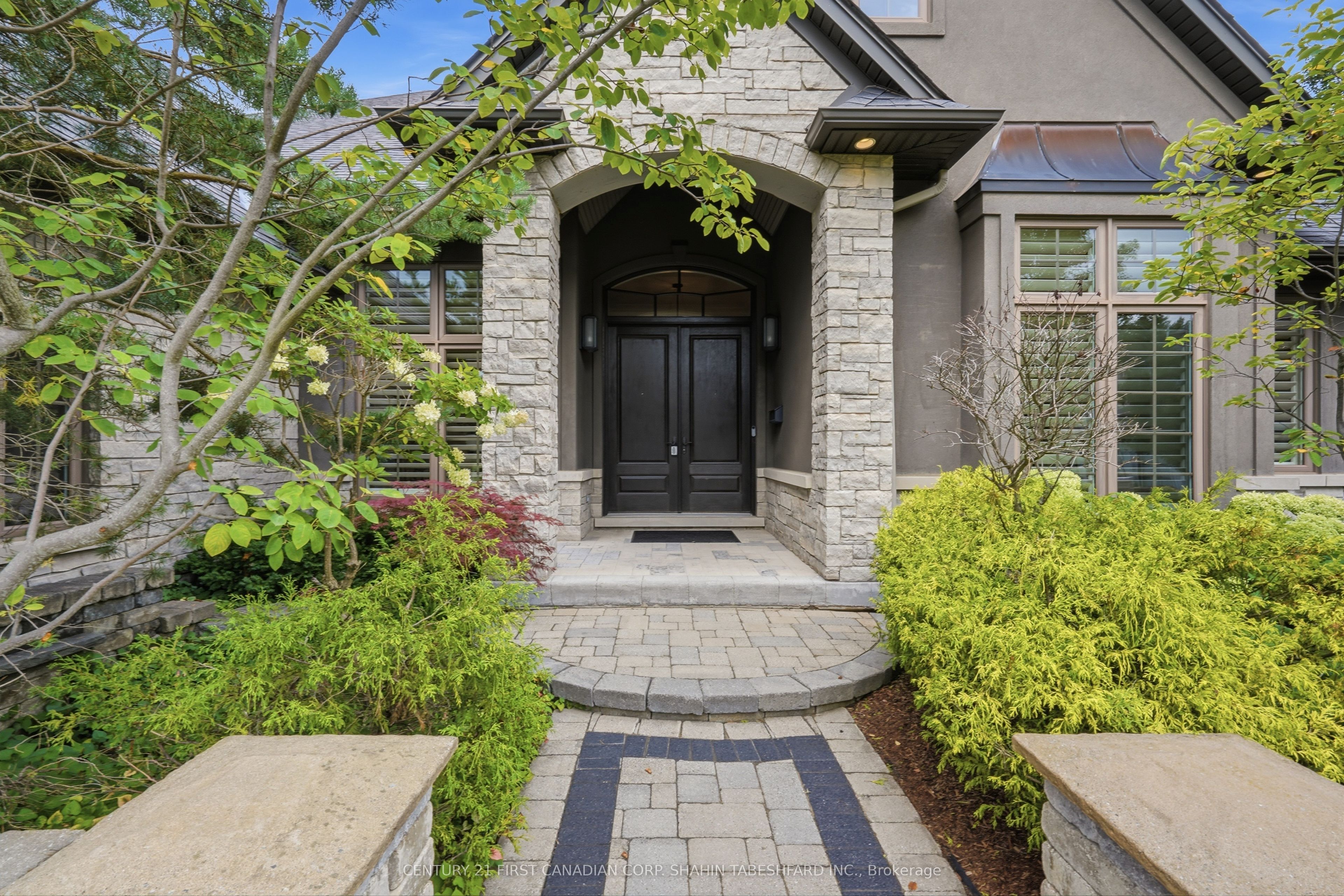 561 Eagletrace Drive, London North, ON N6G 0E8 photo 5