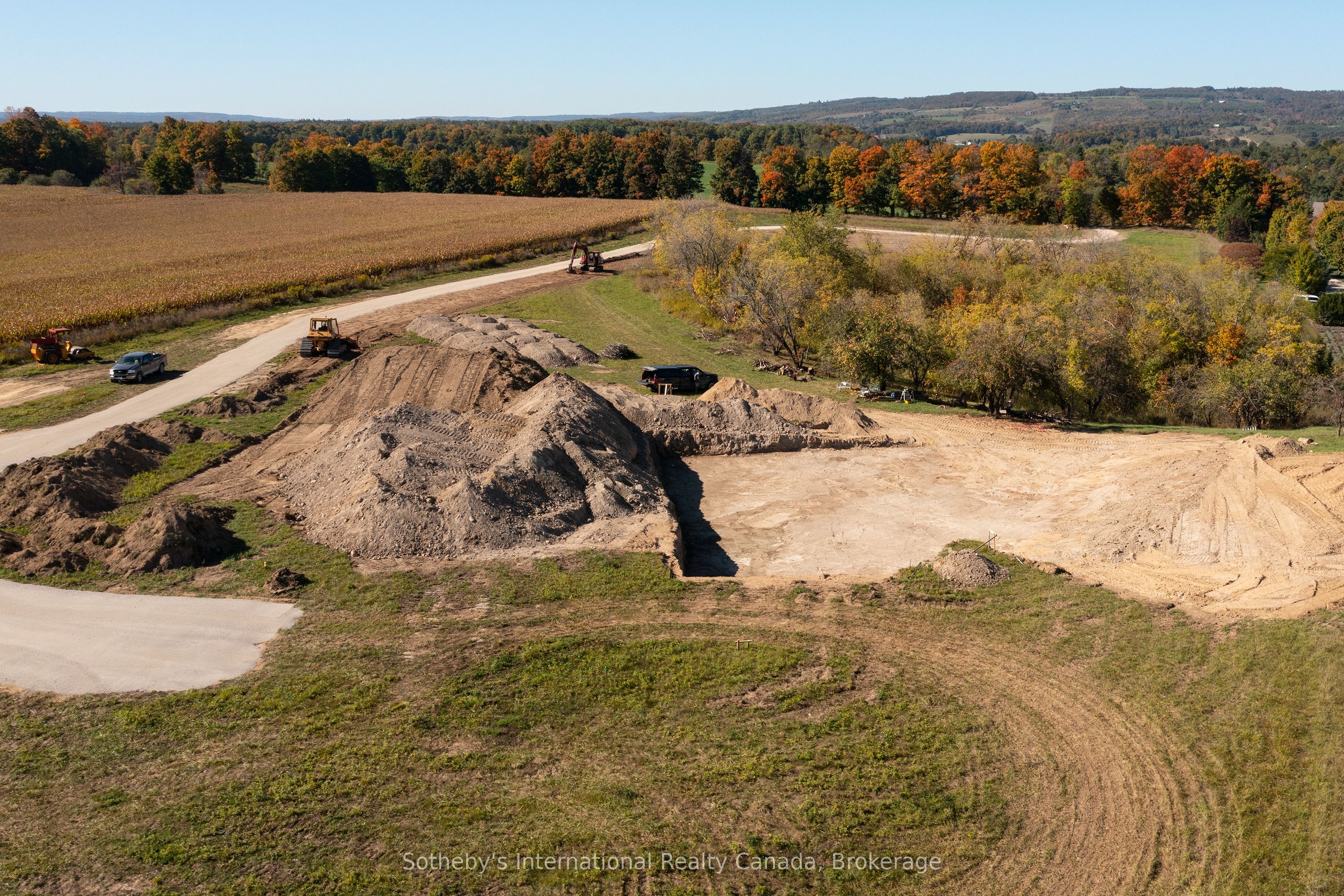 958465 7 Line E, Mulmur, ON L9V 0M9 photo 3