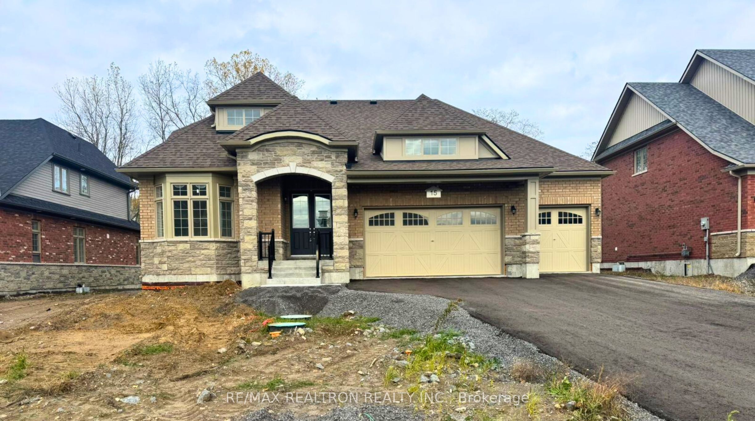15 East Vista Terrace, Quinte West, ON K0K 1L0