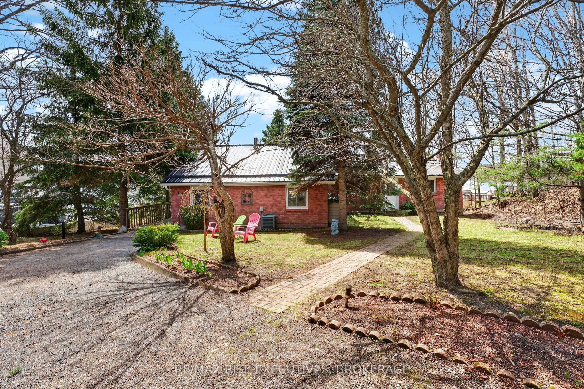 3481 Buck Point Lane, Frontenac, ON K0H 1X0 photo 2