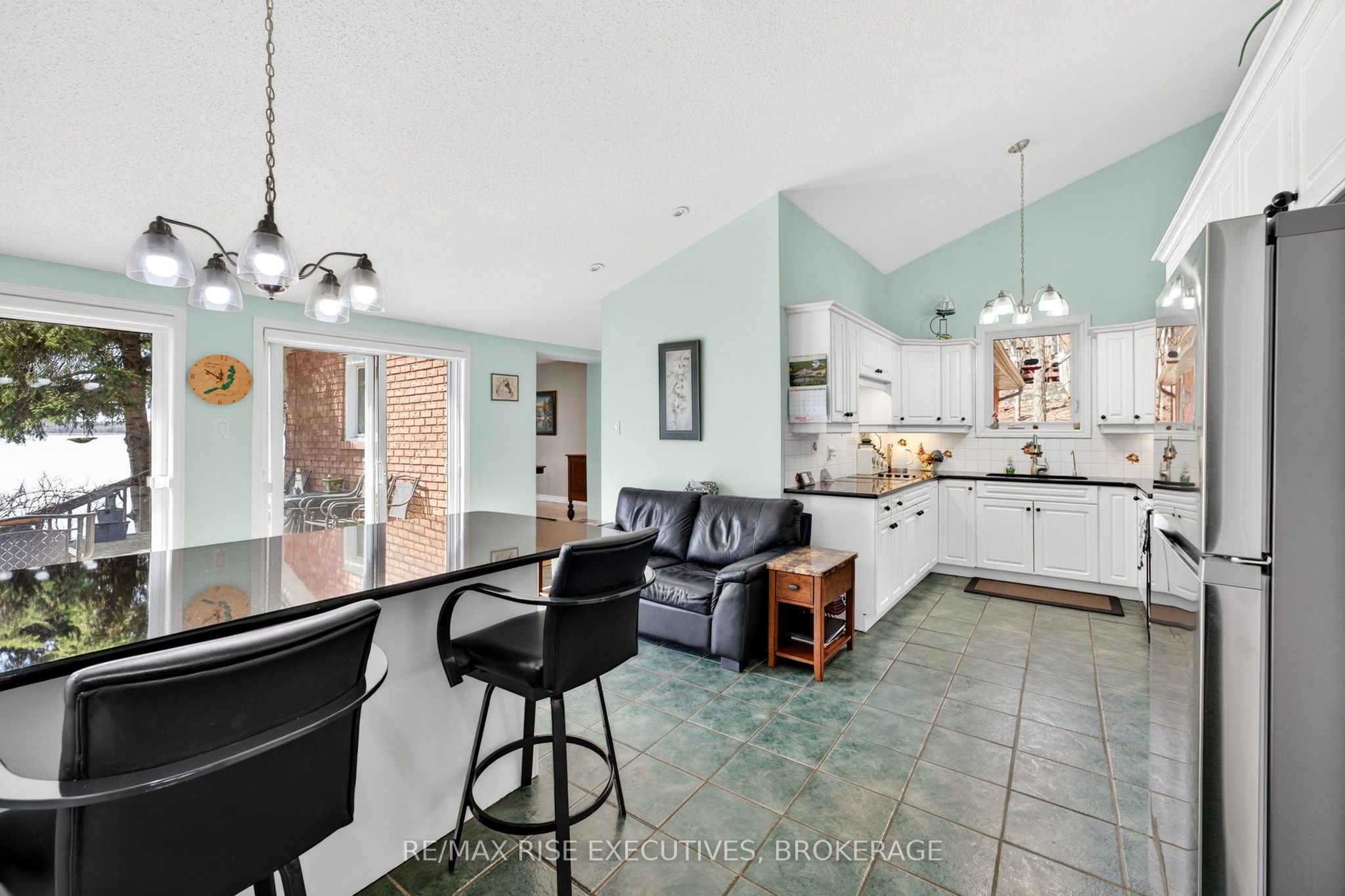 3481 Buck Point Lane, Frontenac, ON K0H 1X0 photo 4