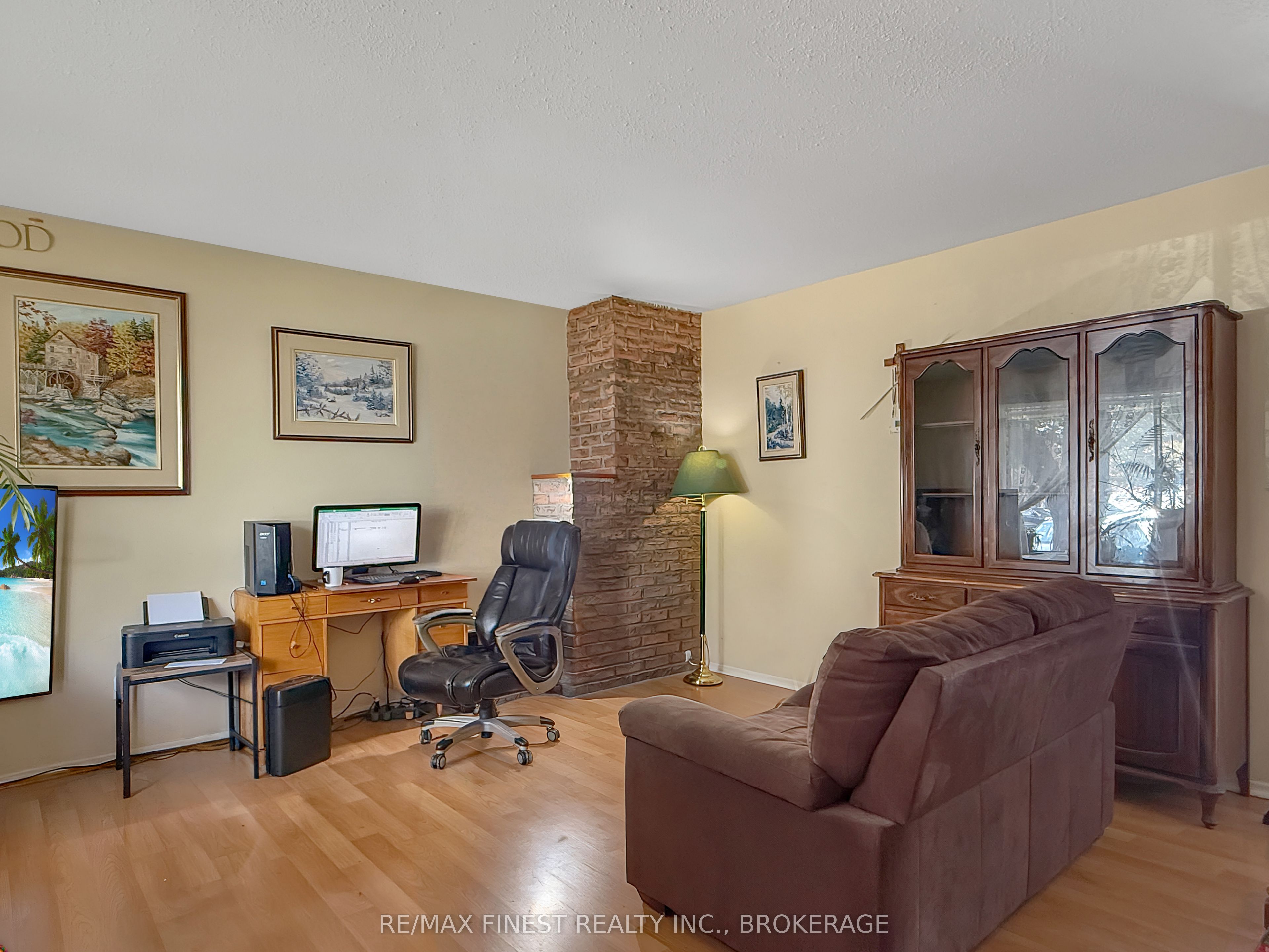 913 Oakview Avenue, Kingston, ON K7M 6V4 photo 5