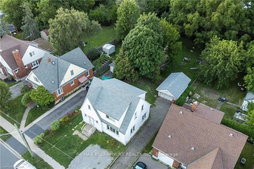 67 Mccalla Drive 1, St. Catharines, ON L2N 1A4 photo 2