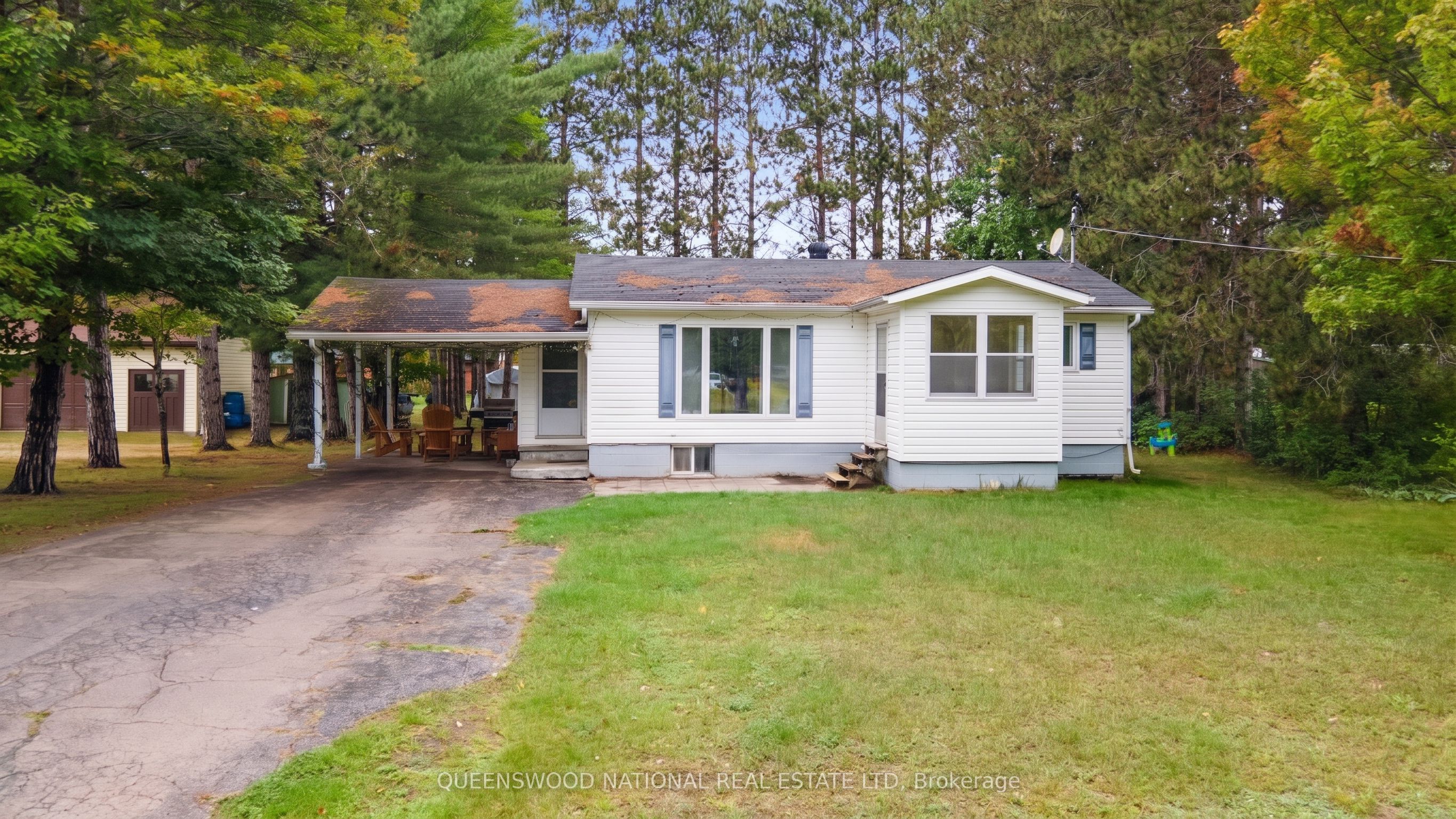 134 Hay Creek Road, South Algonquin, ON K0J 2M0