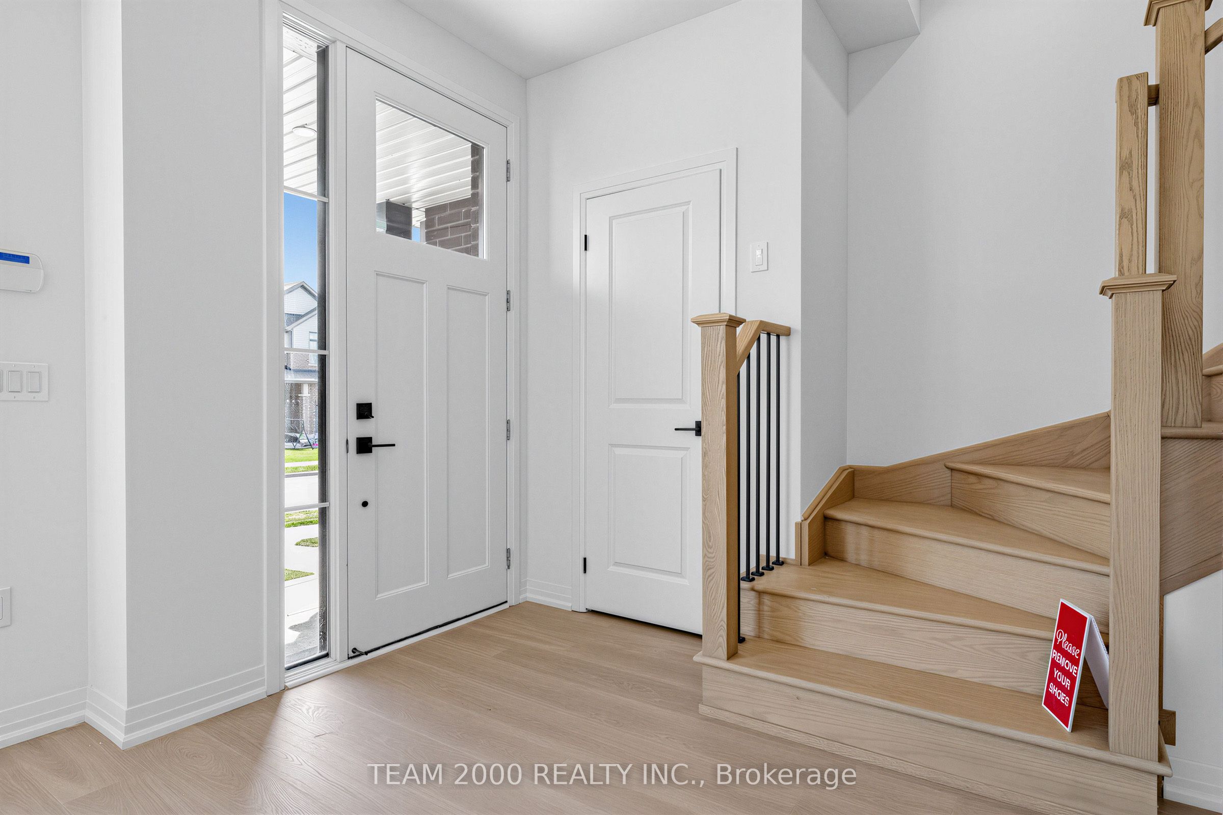 188 Spitfire Drive, Hamilton, ON L0R 1W0 photo 3