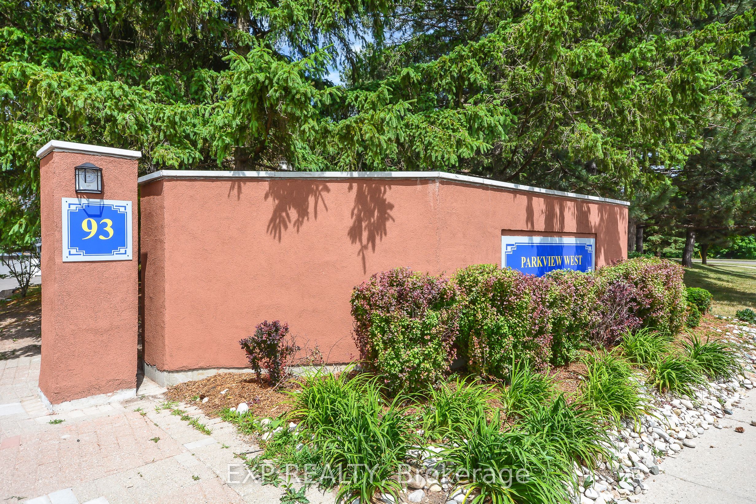 93 Westwood Road 301, Guelph, ON N1H 7J7