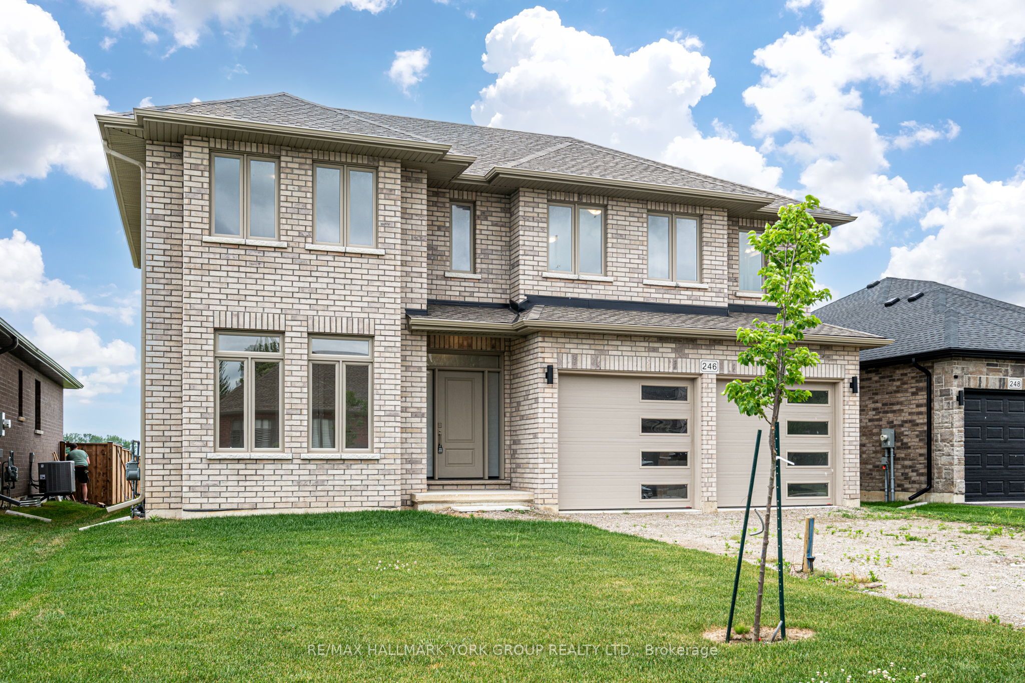 246 Leitch Street, Dutton/Dunwich, ON N0L 1J0 photo 4