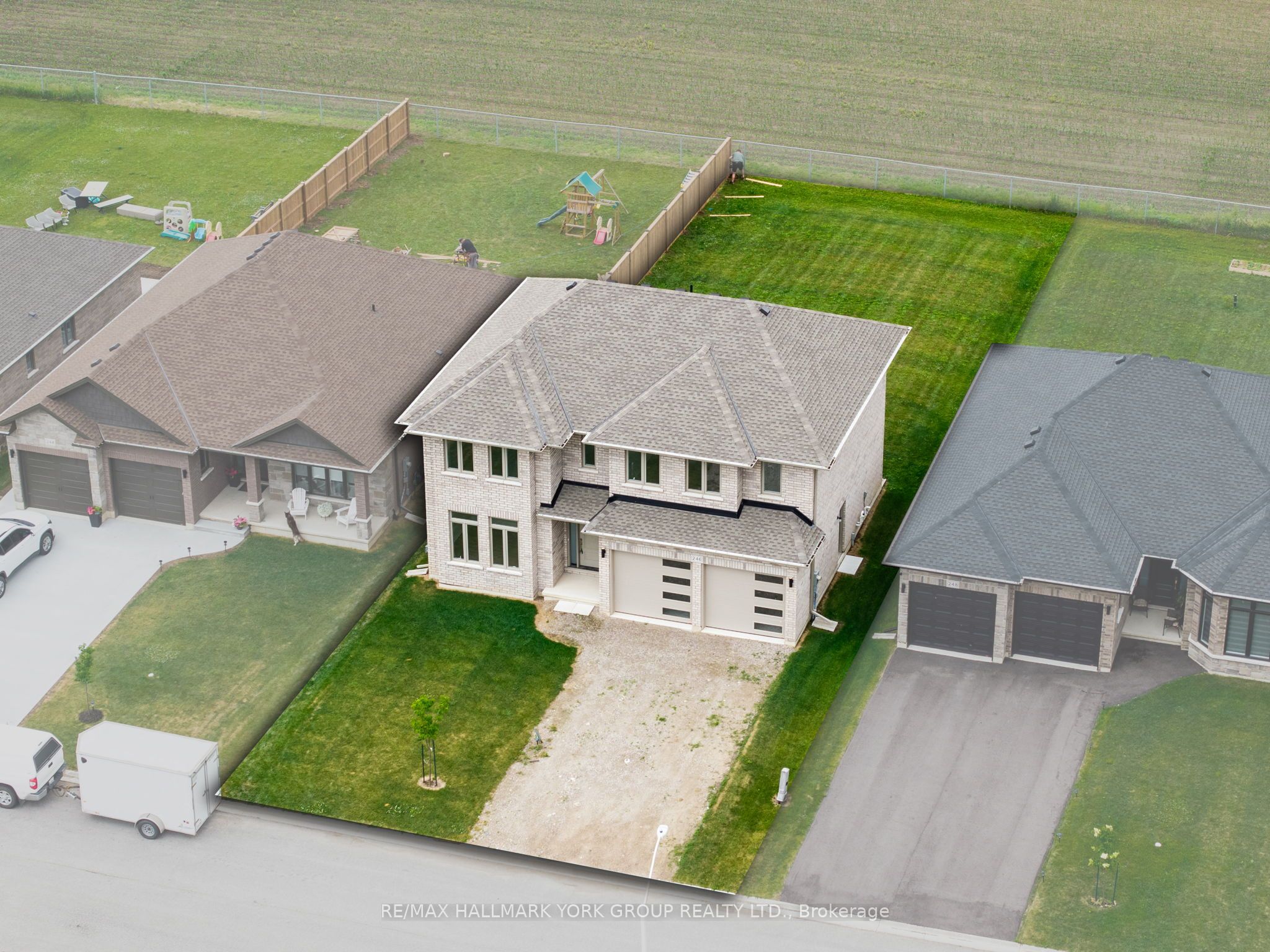 246 Leitch Street, Dutton/Dunwich, ON N0L 1J0 photo 5