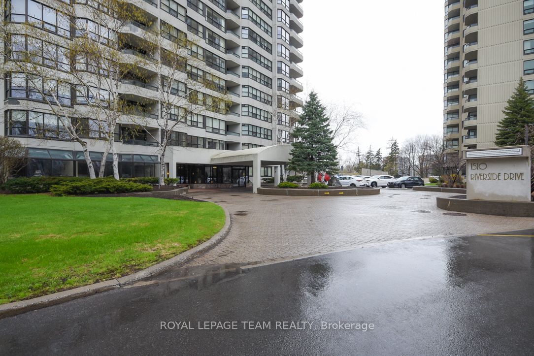 1510 RIVERSIDE Drive 2504, Alta Vista and Area, ON K1G 4X5 photo 2