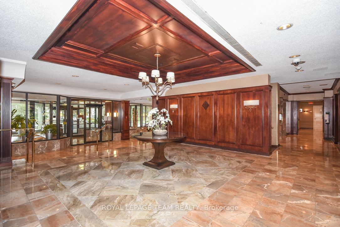 1510 RIVERSIDE Drive 2504, Alta Vista and Area, ON K1G 4X5 photo 3