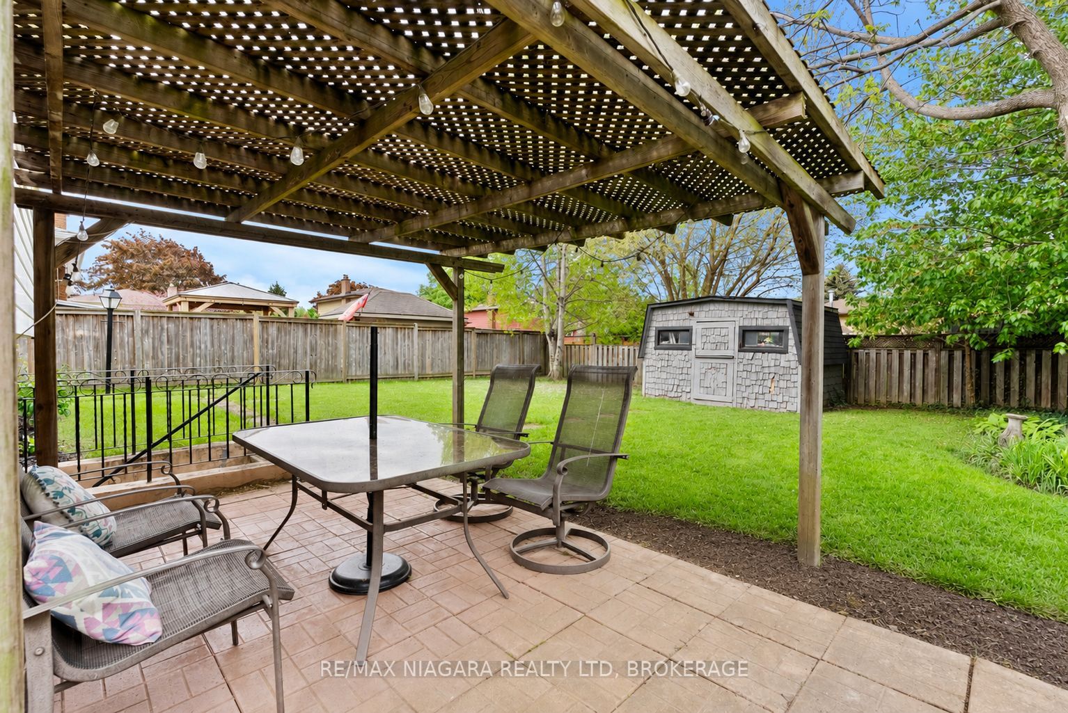 7 Ameer Drive, St. Catharines, ON L2N 3S9 photo 3