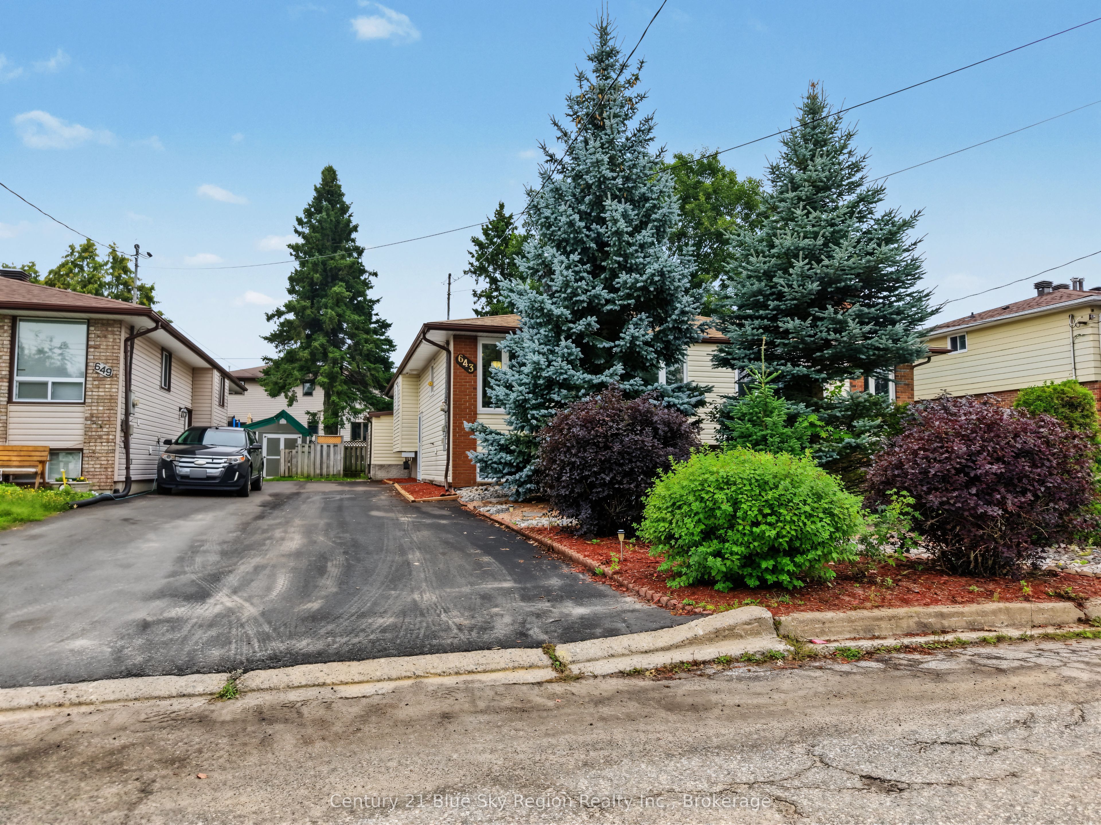 643 Robarts Avenue, North Bay, ON P1B 7E5 photo 4