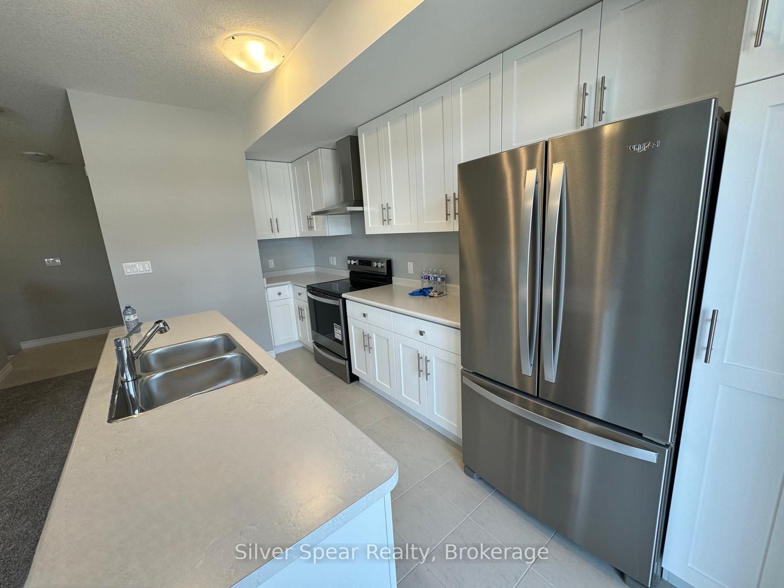 76 Lomond Lane, Kitchener, ON N2R 0T6 photo 4