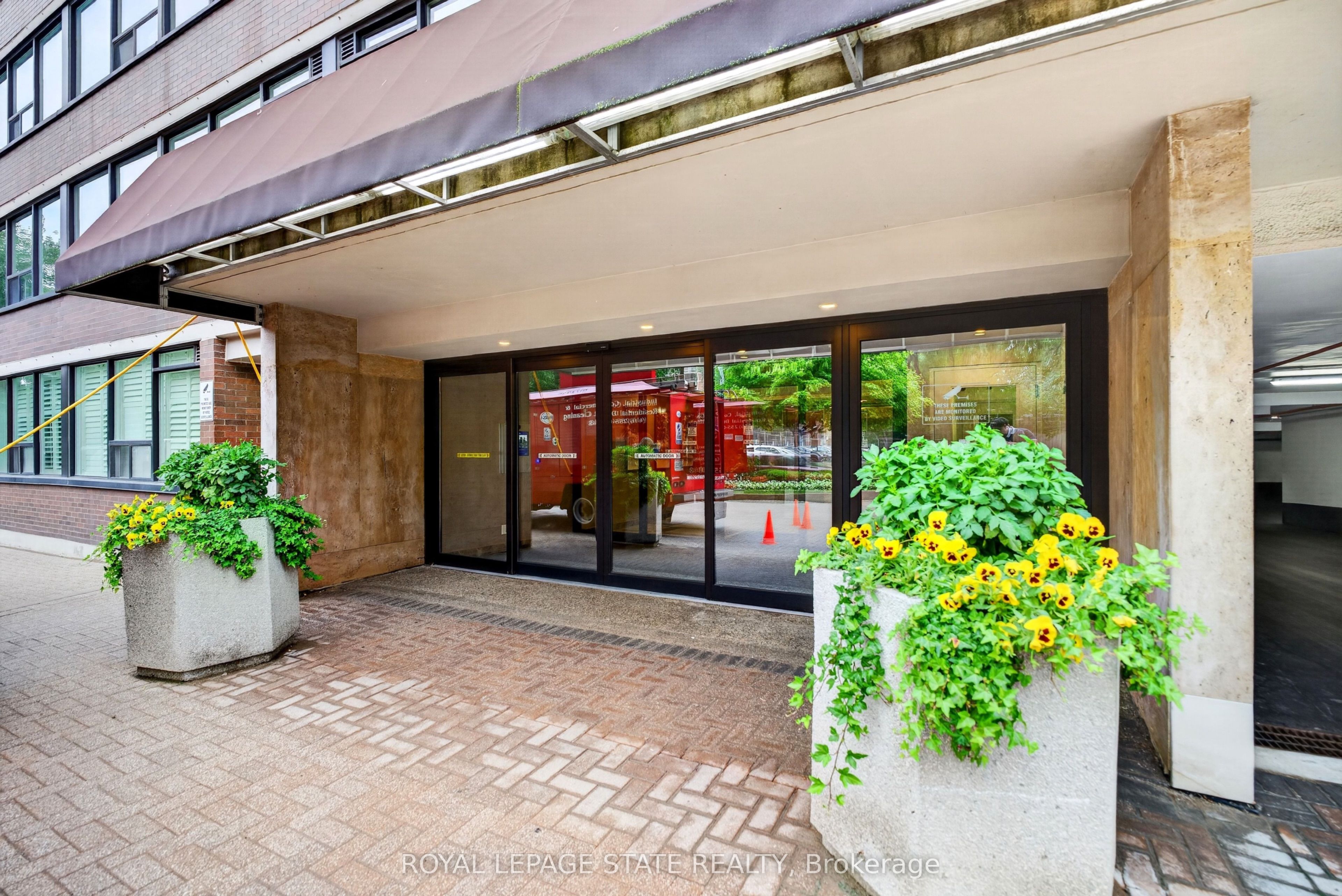 120 Duke Street 1106, Hamilton, ON L8P 4T1 photo 4