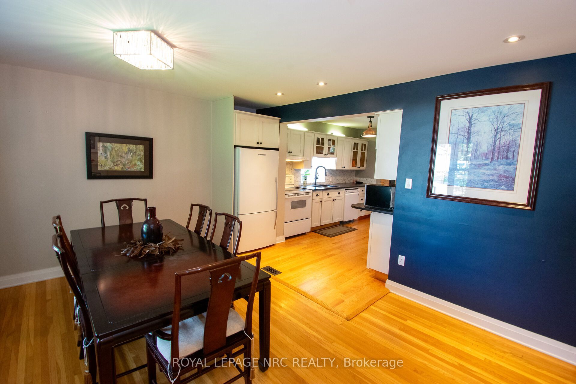 36 MAPLEWOOD Drive, St. Catharines, ON L2M 3P1 photo 4
