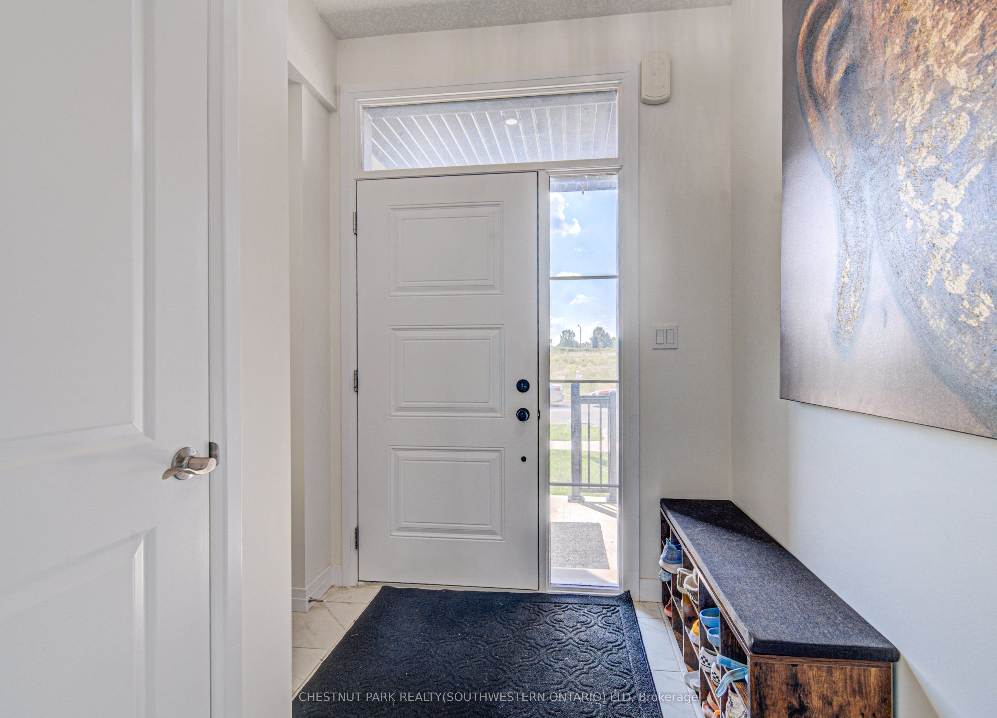 9 Queensbrook Crescent, Cambridge, ON N1S 0E5 photo 3