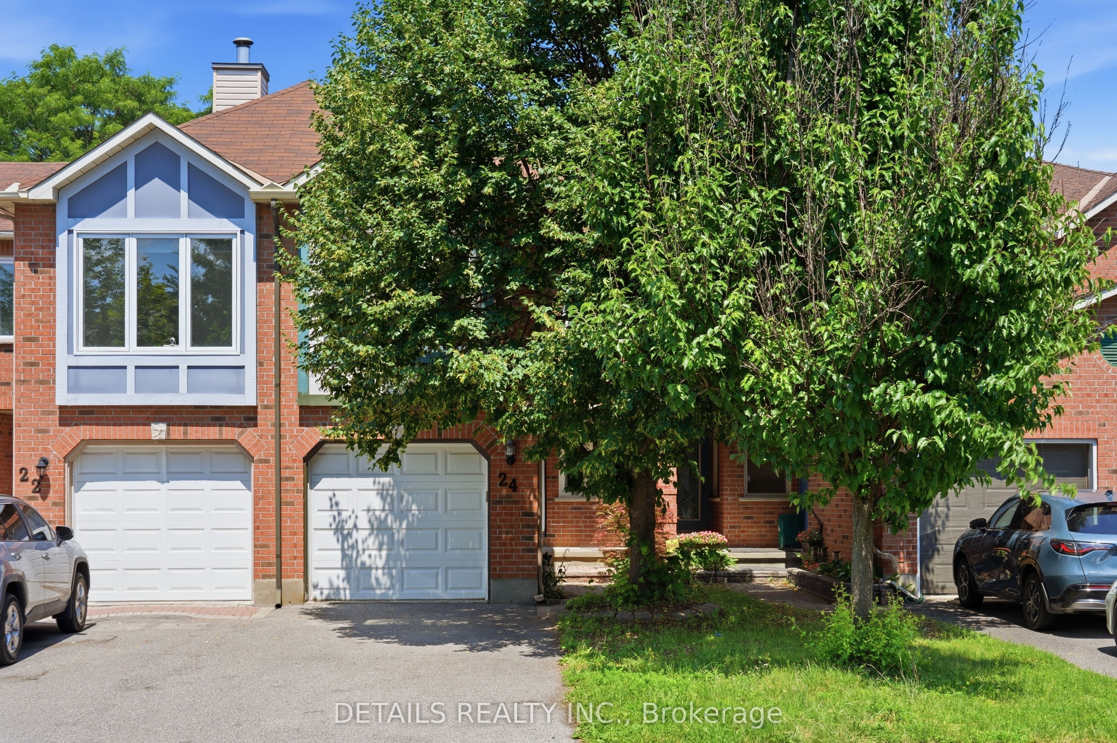 24 Southport Drive, Hunt Club - South Keys and Area, ON K1T 3E7