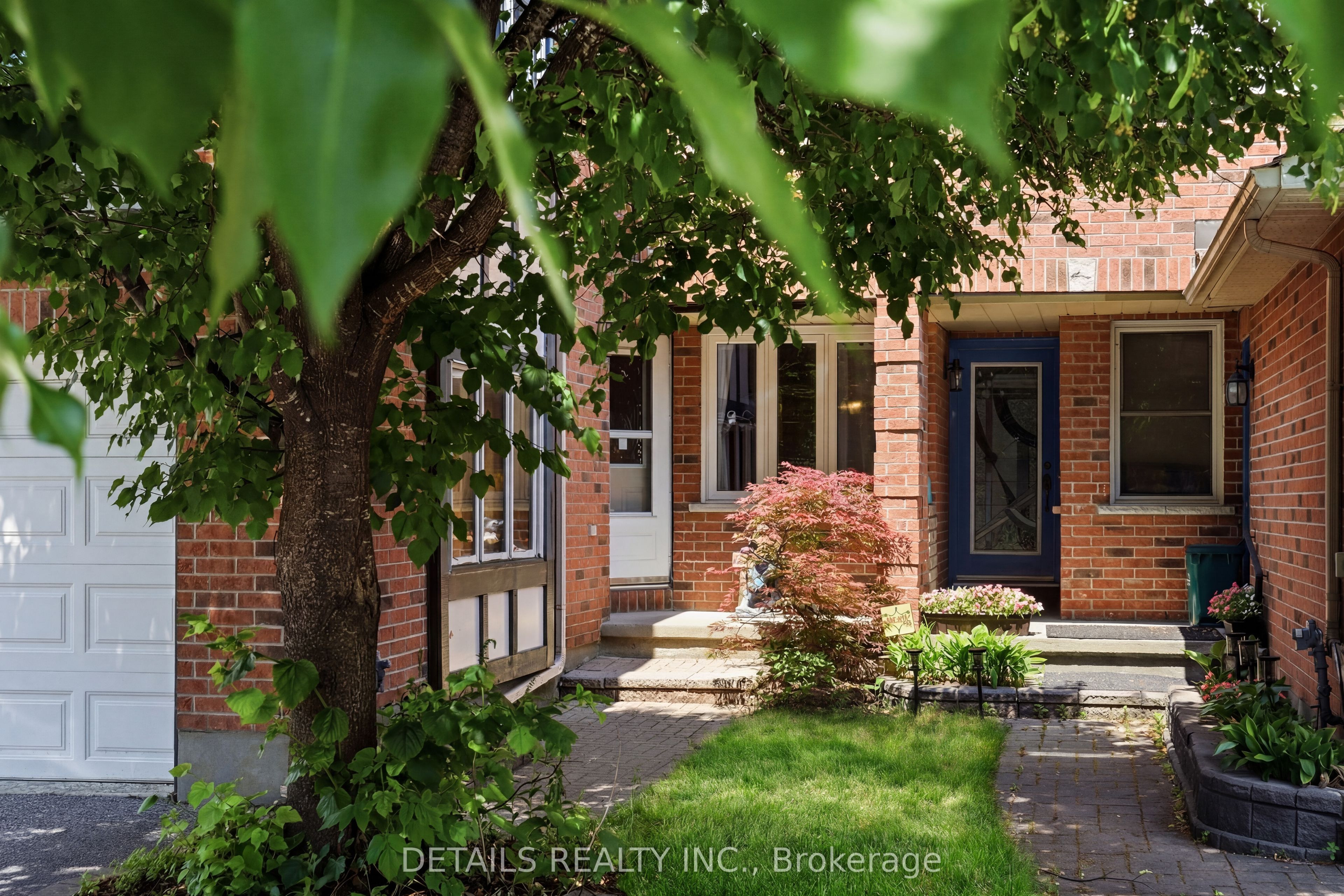 24 Southport Drive, Hunt Club - South Keys and Area, ON K1T 3E7 photo 5