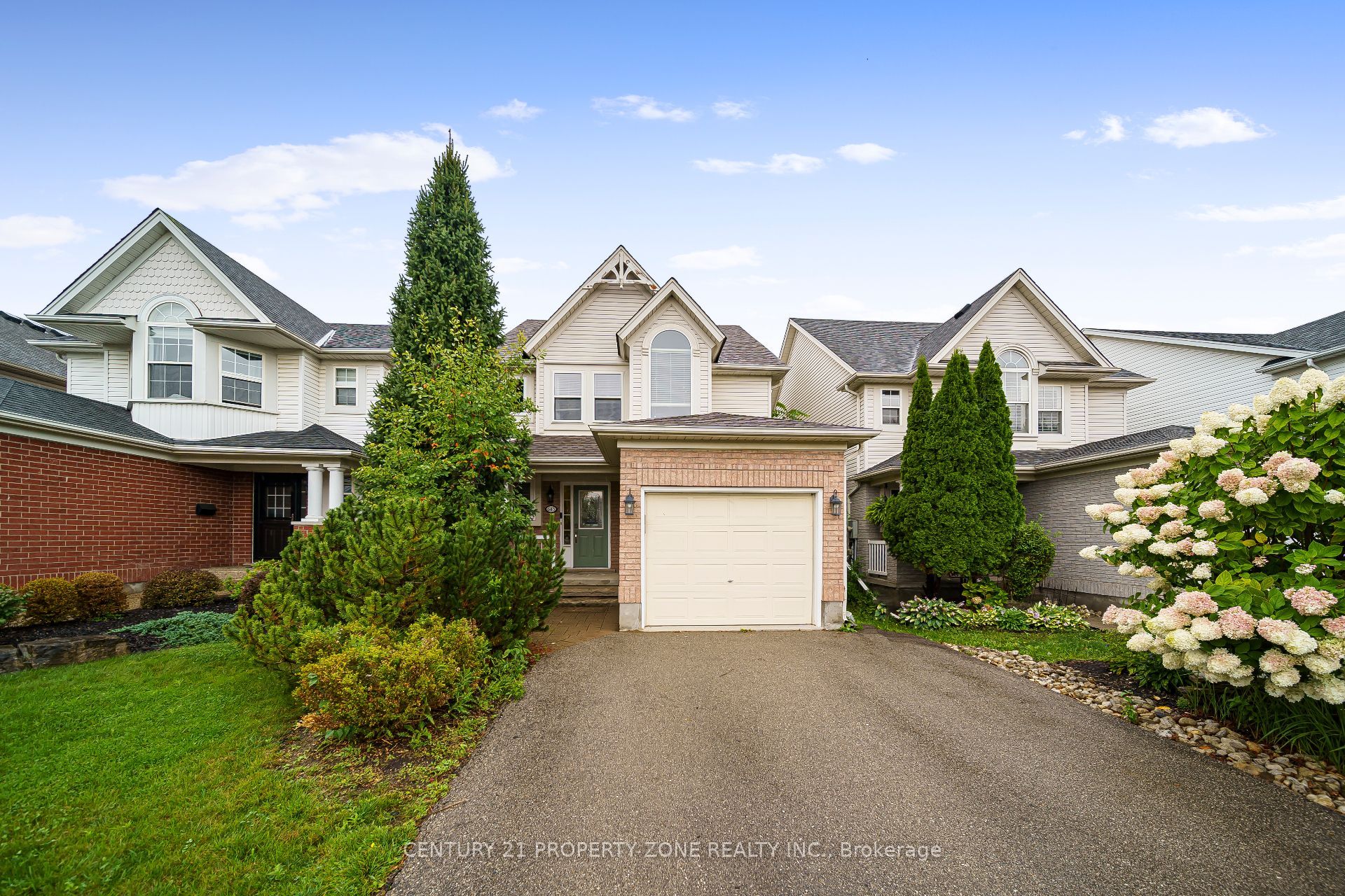643 Bonavista Drive, Waterloo, ON N2K 4B3 photo 3